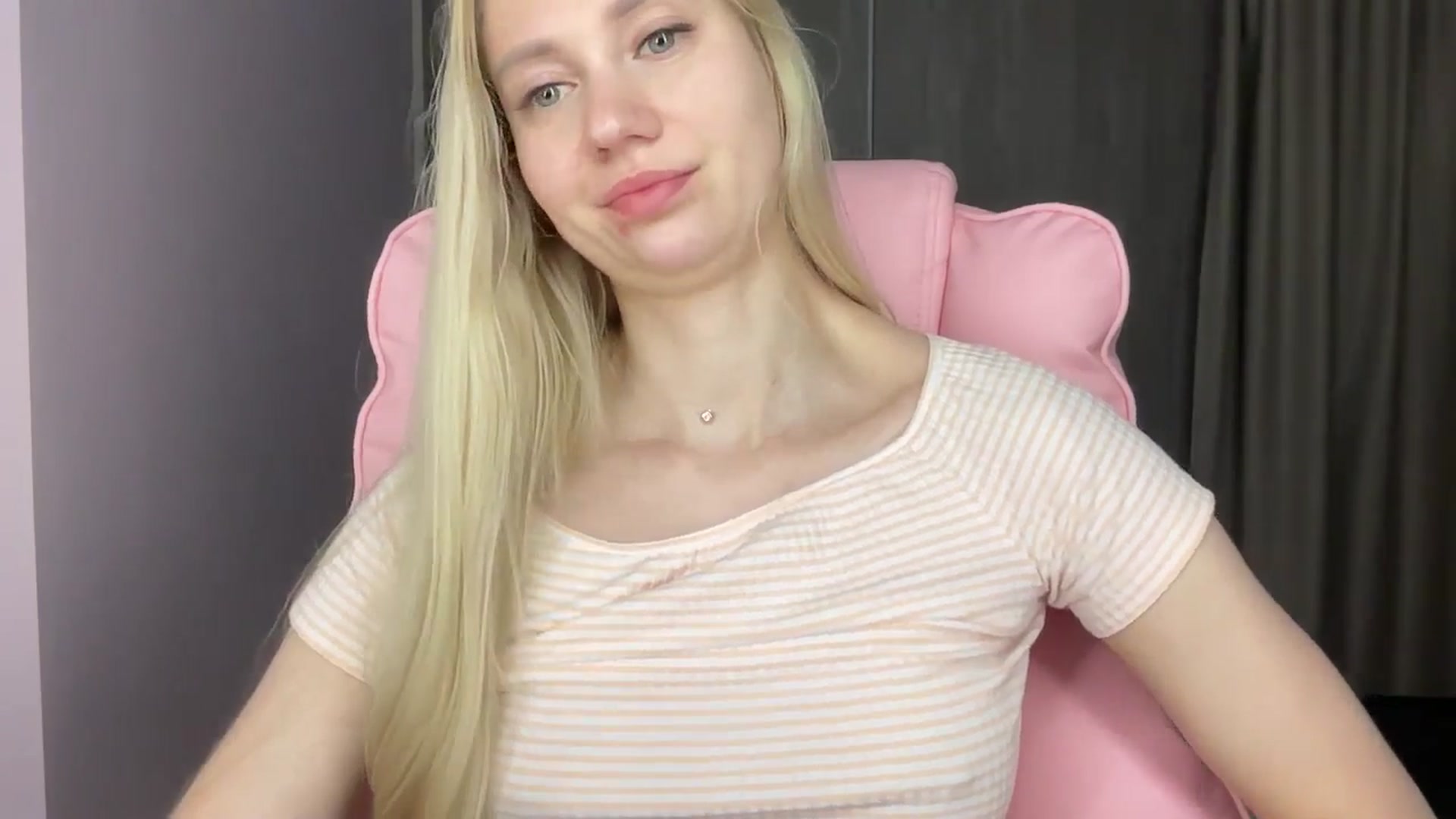 Gallery image thumbnail from Miss_Sylvia's myfreecams stream on, 06/02/2025, 21:53 image 13 of 20
