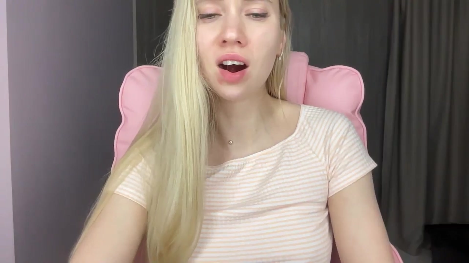 Gallery image thumbnail from Miss_Sylvia's myfreecams stream on, 06/02/2025, 21:53 image 7 of 20