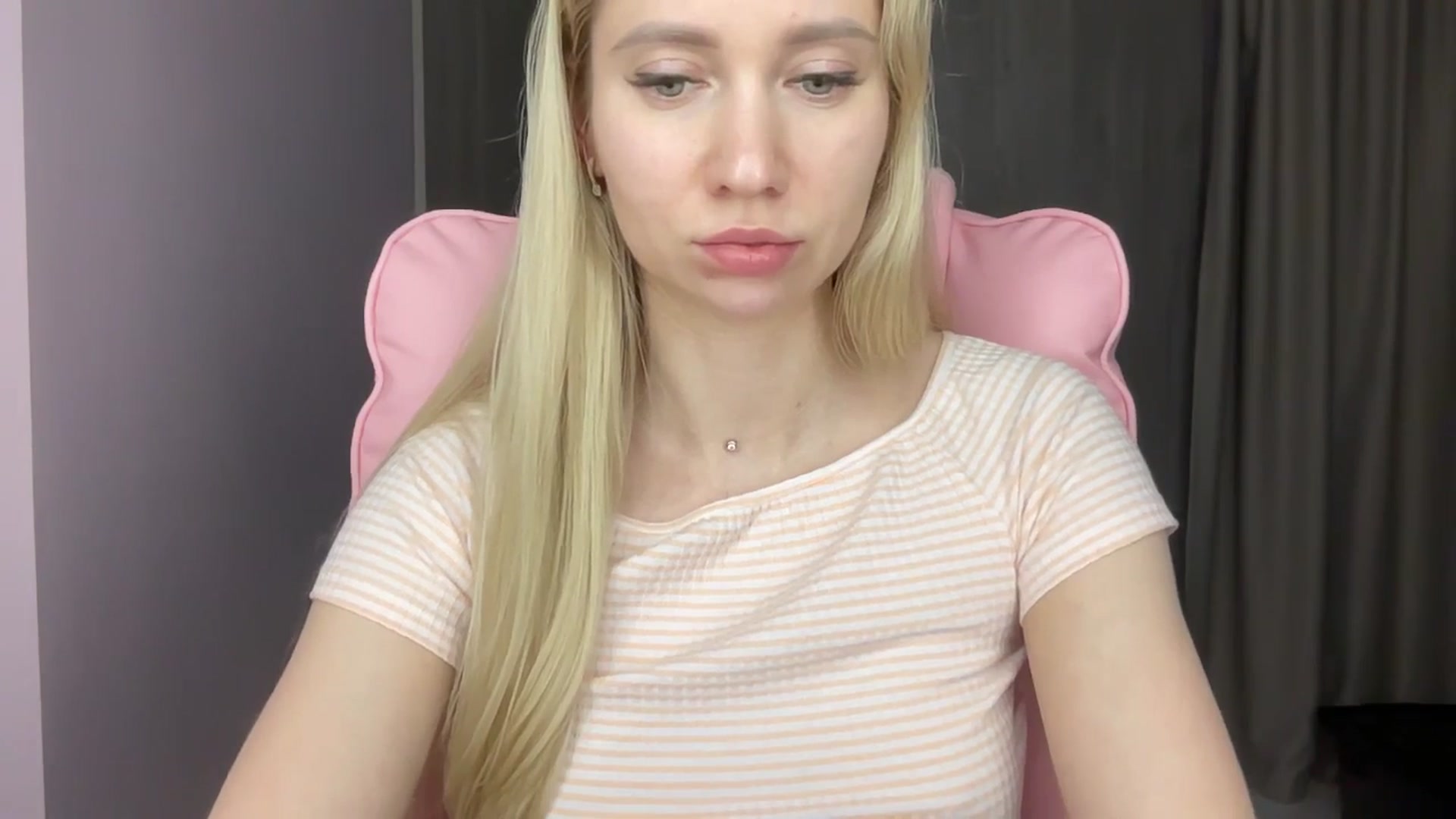 Gallery image thumbnail from Miss_Sylvia's myfreecams stream on, 06/02/2025, 21:53 image 3 of 20