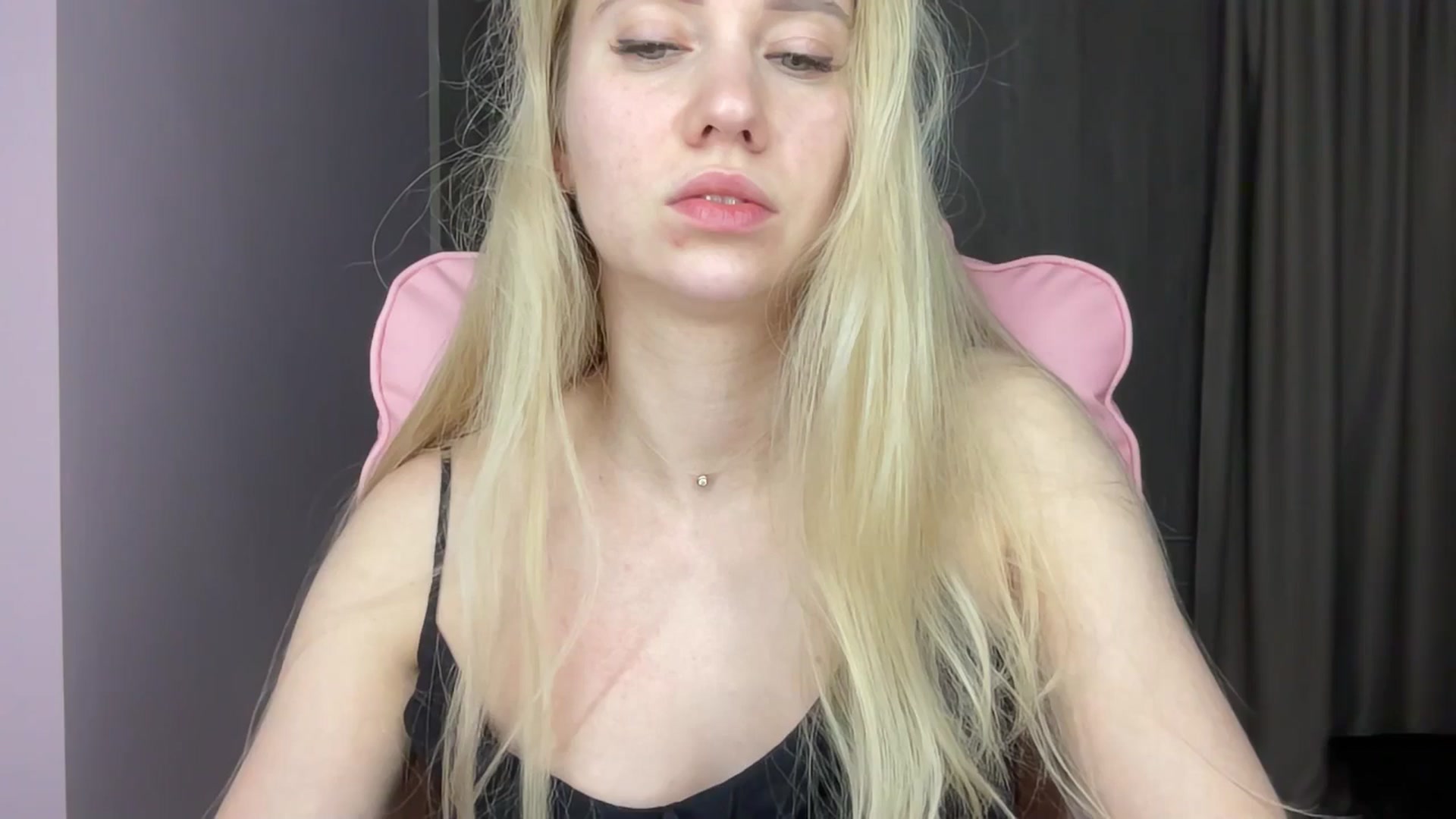 Gallery image thumbnail from Miss_Sylvia's myfreecams stream on, 06/03/2025, 19:12 image 1 of 20