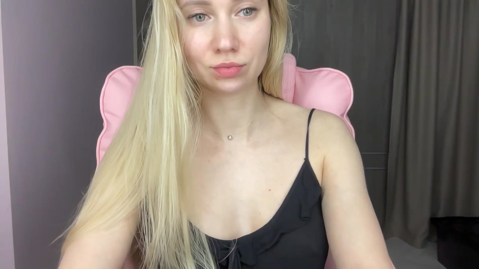 Gallery image thumbnail from Miss_Sylvia's myfreecams stream on, 06/03/2025, 20:40 image 2 of 20