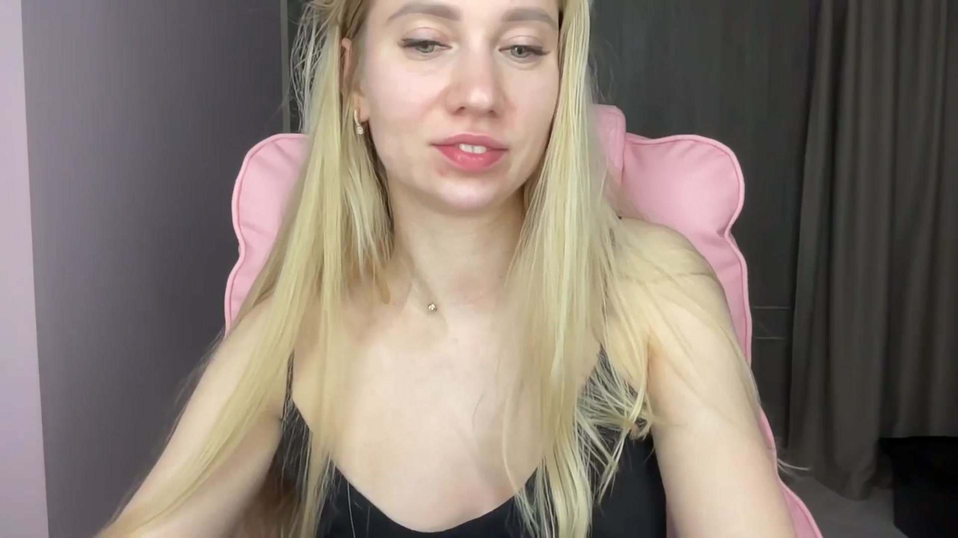 Gallery image thumbnail from Miss_Sylvia's myfreecams stream on, 06/03/2025, 20:40 image 20 of 20