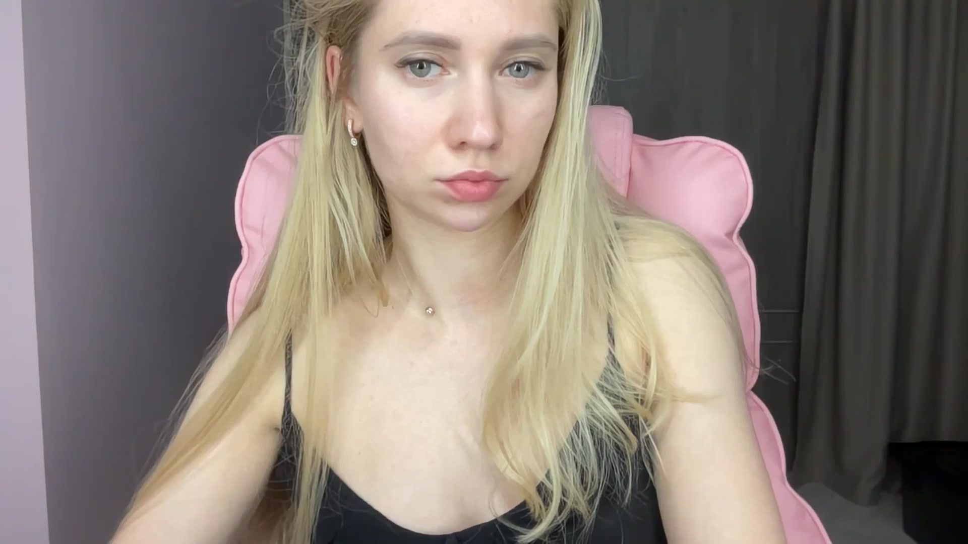 Gallery image thumbnail from Miss_Sylvia's myfreecams stream on, 06/03/2025, 20:40 image 16 of 20