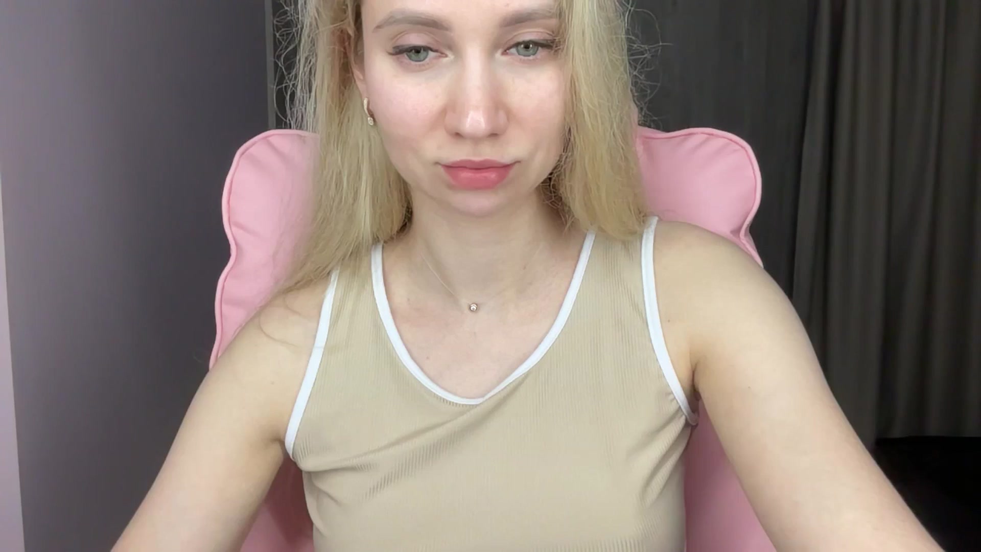 Gallery image thumbnail from Miss_Sylvia's myfreecams stream on, 06/04/2025, 19:23 image 18 of 20