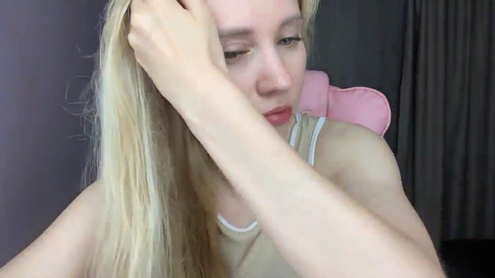 Gallery image thumbnail from Miss_Sylvia's myfreecams stream on, 06/04/2025, 19:23 image 2 of 20