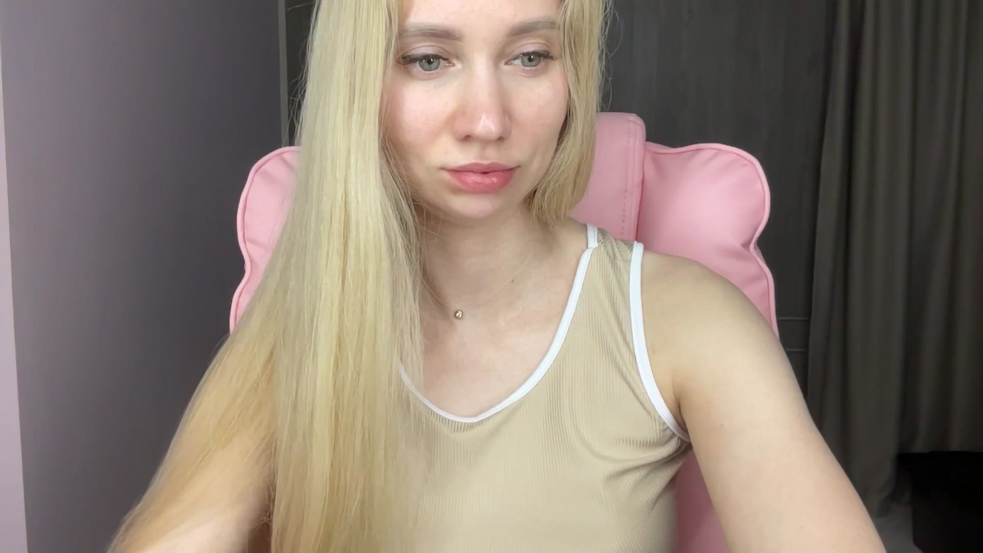 Gallery image thumbnail from Miss_Sylvia's myfreecams stream on, 06/04/2025, 20:52 image 14 of 20