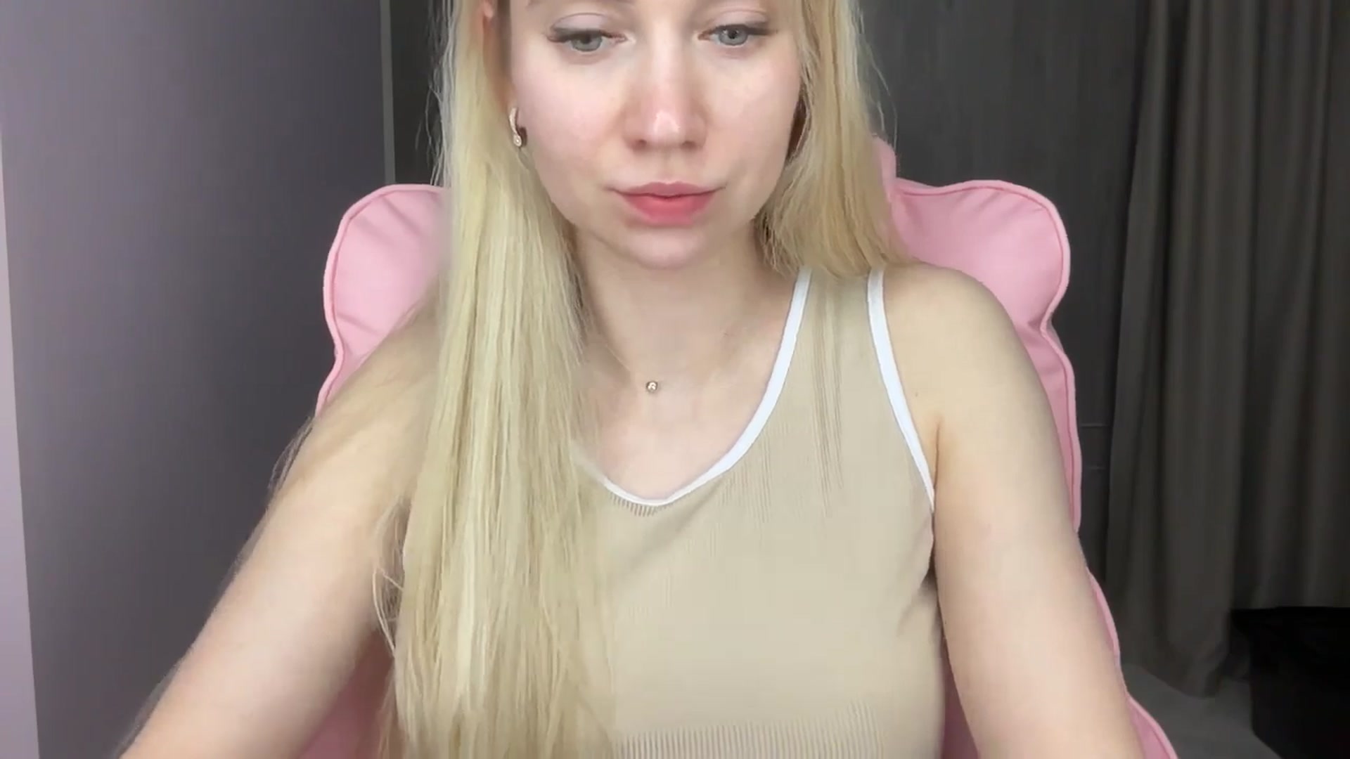 Gallery image thumbnail from Miss_Sylvia's myfreecams stream on, 06/04/2025, 20:52 image 9 of 20
