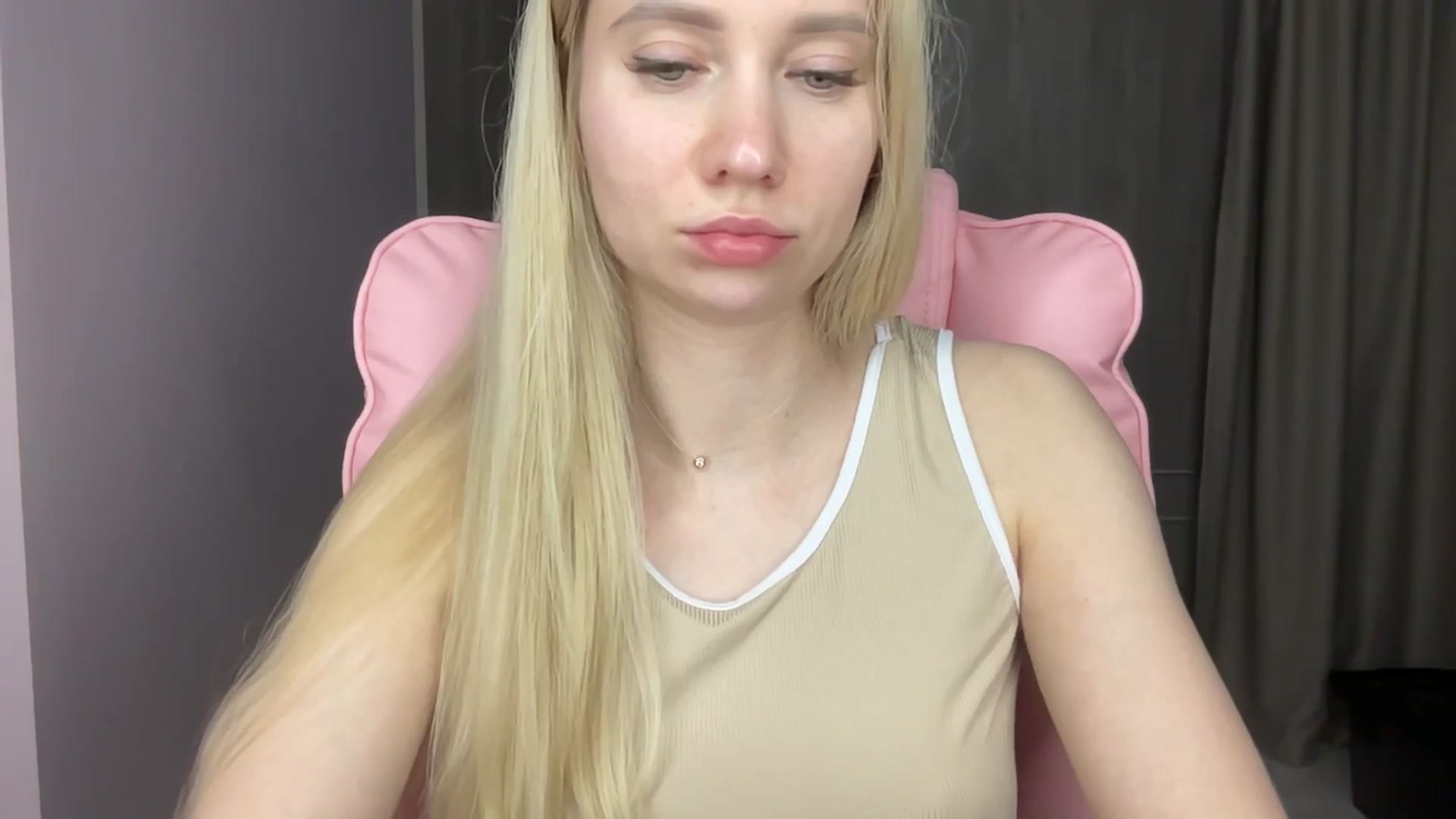 Gallery image thumbnail from Miss_Sylvia's myfreecams stream on, 06/04/2025, 20:52 image 20 of 20
