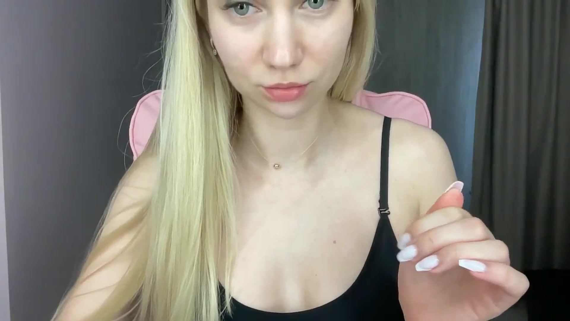 Gallery image thumbnail from Miss_Sylvia's myfreecams stream on, 06/05/2025, 18:00 image 2 of 20