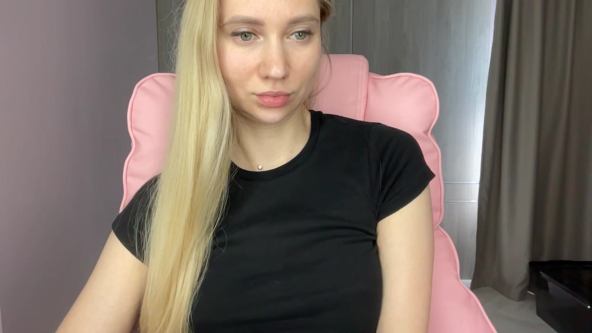 Gallery image thumbnail from Miss_Sylvia's myfreecams stream on, 06/06/2025, 13:46 image 8 of 20