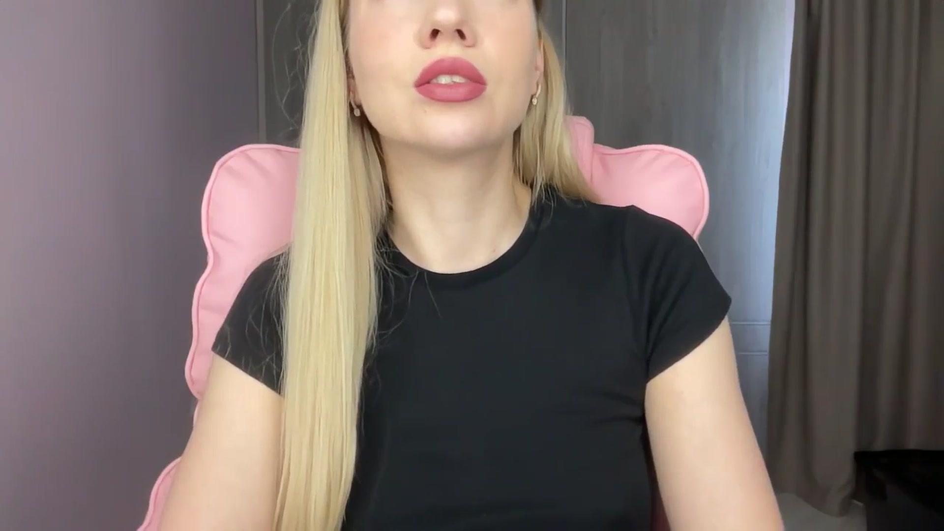 Gallery image thumbnail from Miss_Sylvia's myfreecams stream on, 06/06/2025, 14:24 image 16 of 20