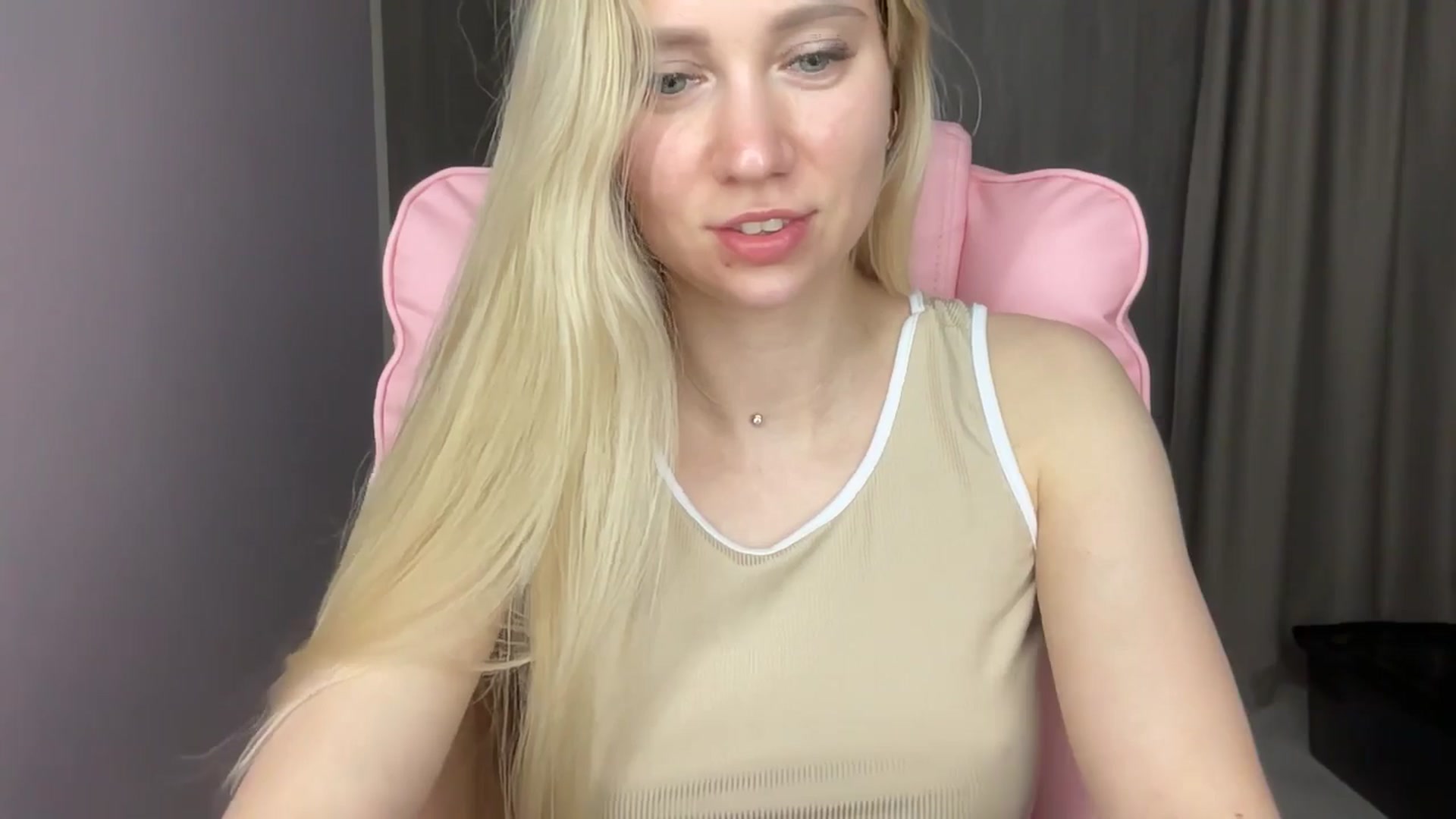 Gallery image thumbnail from Miss_Sylvia's myfreecams stream on, 06/08/2025, 19:12 image 20 of 20