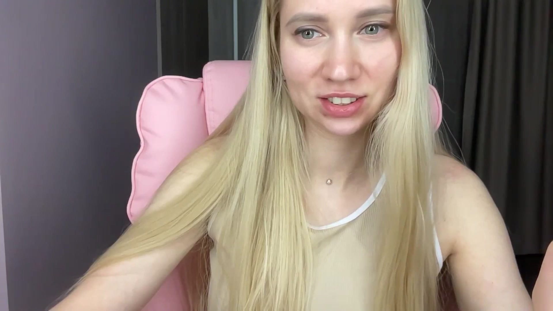 Gallery image thumbnail from Miss_Sylvia's myfreecams stream on, 06/08/2025, 21:07 image 18 of 20