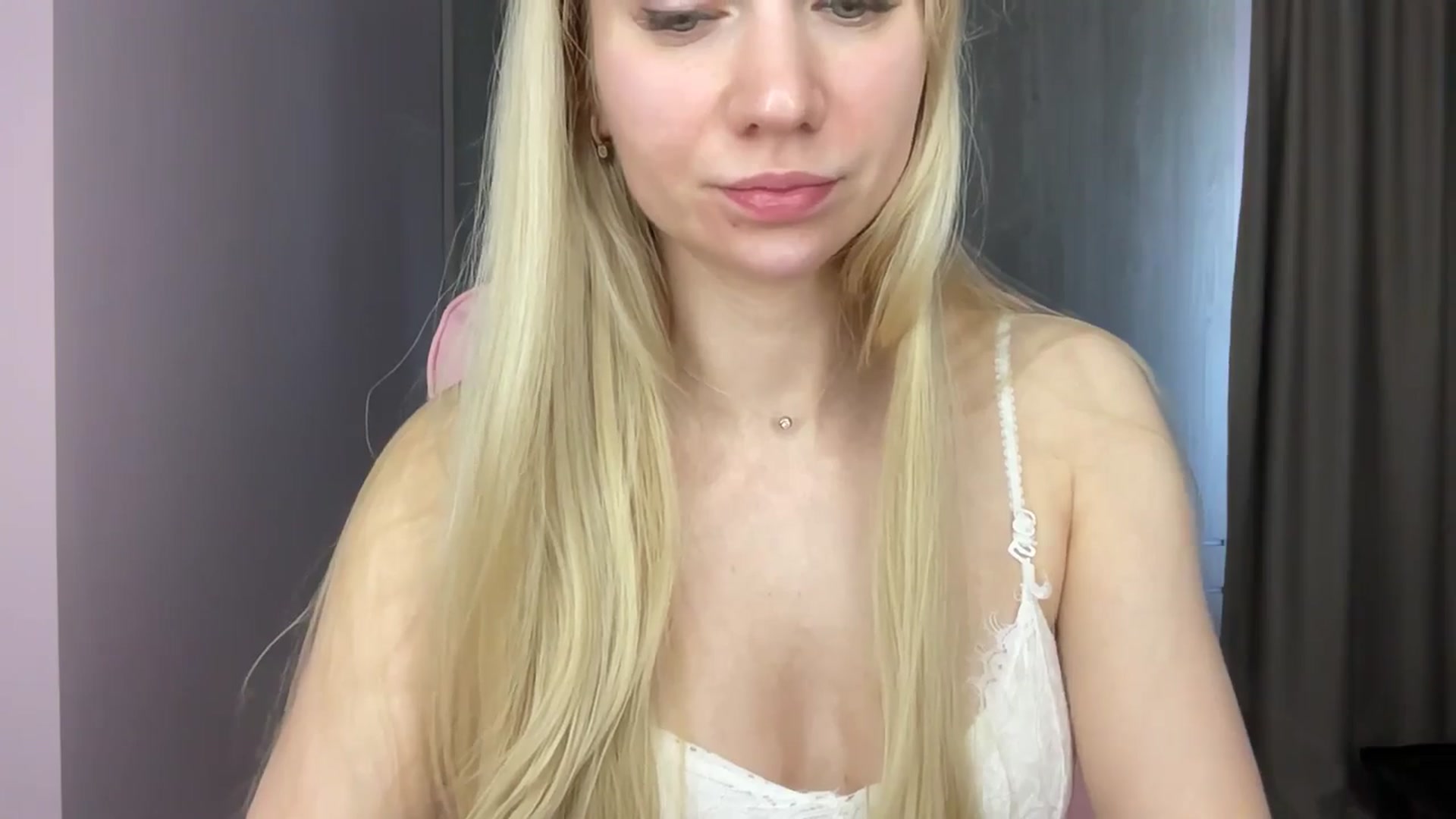 Gallery image thumbnail from Miss_Sylvia's myfreecams stream on, 06/09/2025, 16:03 image 3 of 20
