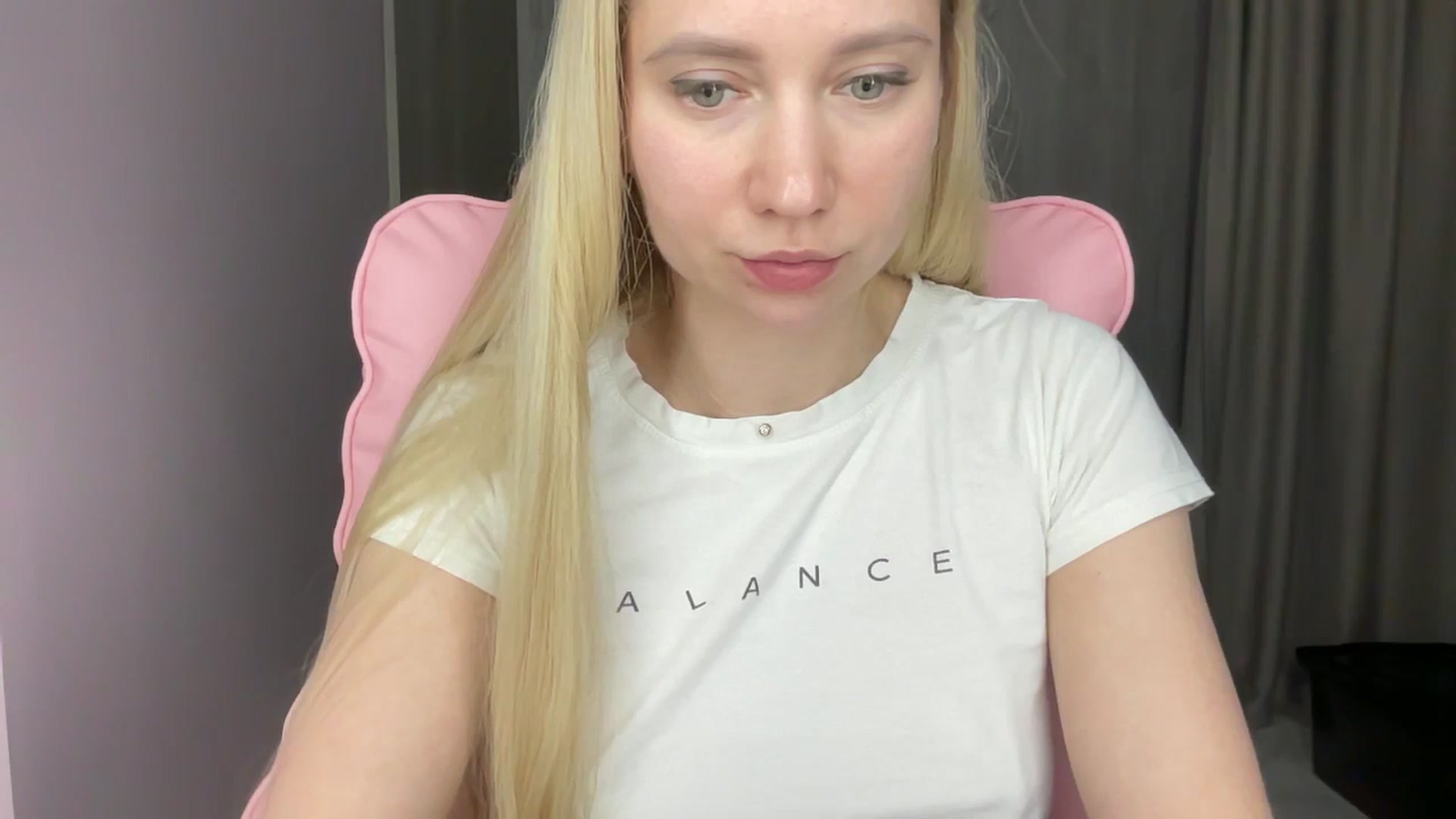 Gallery image thumbnail from Miss_Sylvia's myfreecams stream on, 06/11/2025, 18:29 image 8 of 20