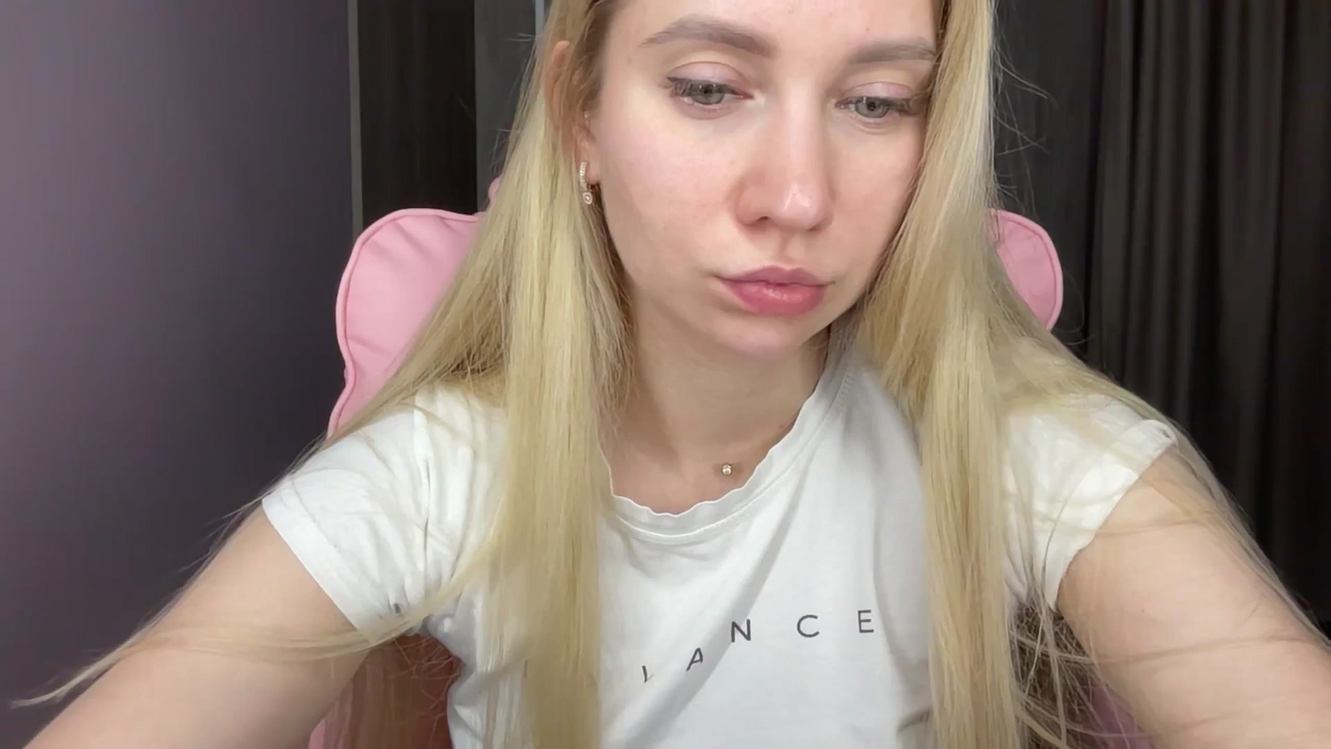 Gallery image thumbnail from Miss_Sylvia's myfreecams stream on, 06/11/2025, 20:23 image 12 of 20