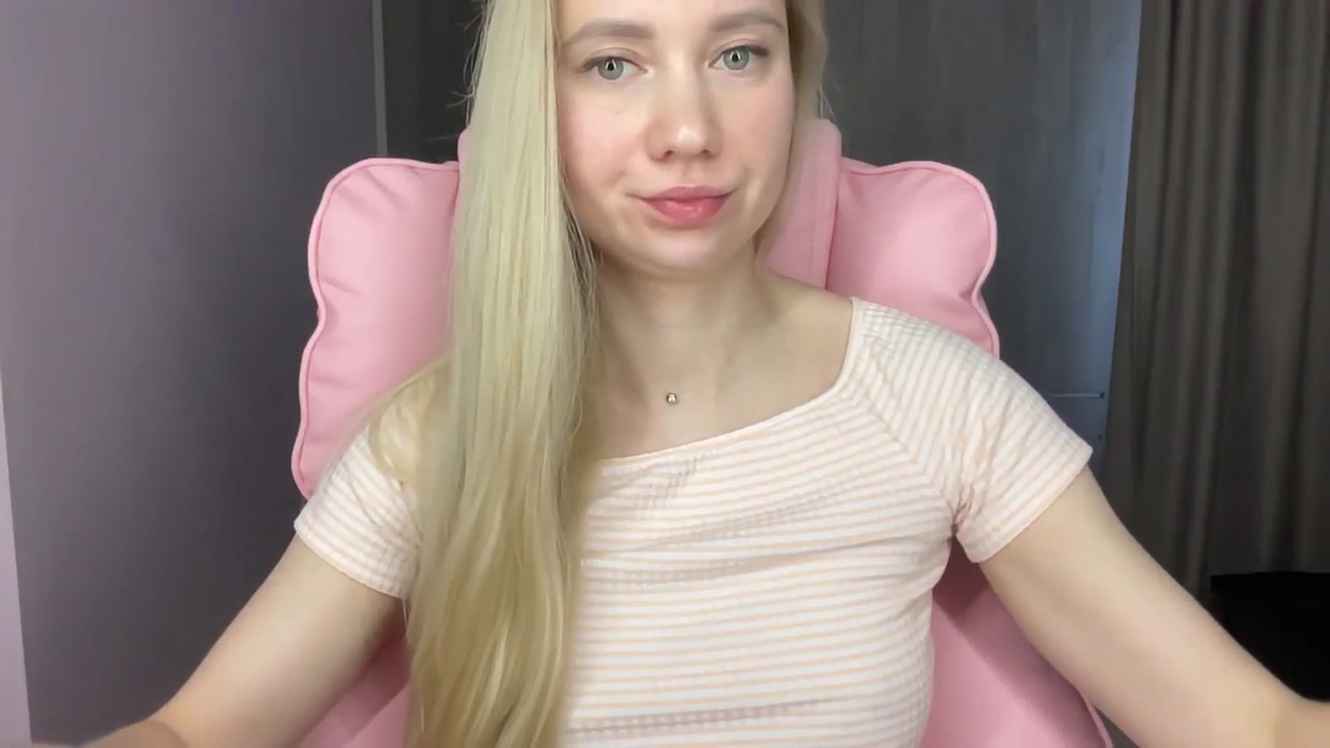 Gallery image thumbnail from Miss_Sylvia's myfreecams stream on, 06/12/2025, 17:08 image 12 of 20