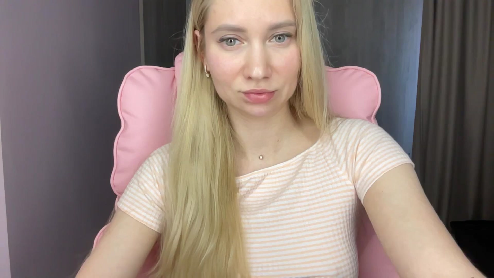 Gallery image thumbnail from Miss_Sylvia's myfreecams stream on, 06/12/2025, 17:08 image 4 of 20