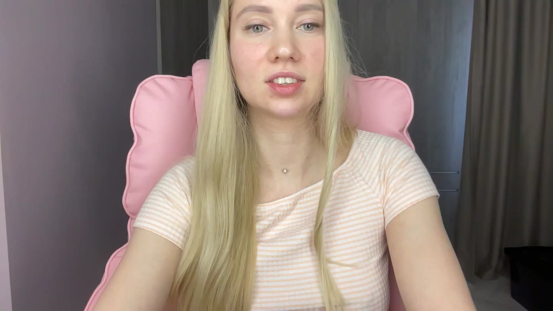 Gallery image thumbnail from Miss_Sylvia's myfreecams stream on, 06/12/2025, 17:08 image 10 of 20