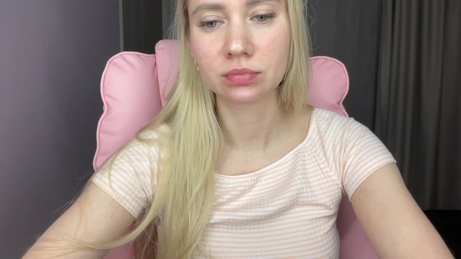 Gallery image thumbnail from Miss_Sylvia's myfreecams stream on, 06/12/2025, 18:26 image 13 of 20