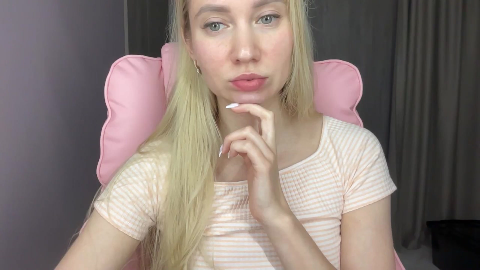 Gallery image thumbnail from Miss_Sylvia's myfreecams stream on, 06/12/2025, 18:26 image 20 of 20