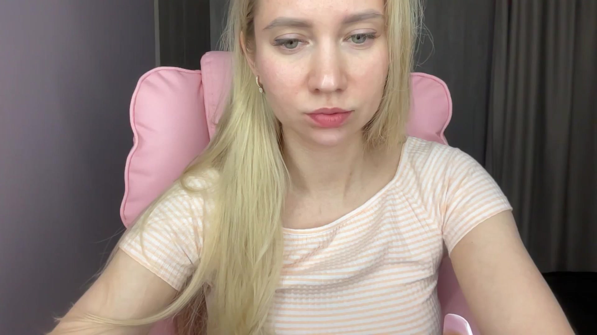 Gallery image thumbnail from Miss_Sylvia's myfreecams stream on, 06/12/2025, 18:26 image 12 of 20