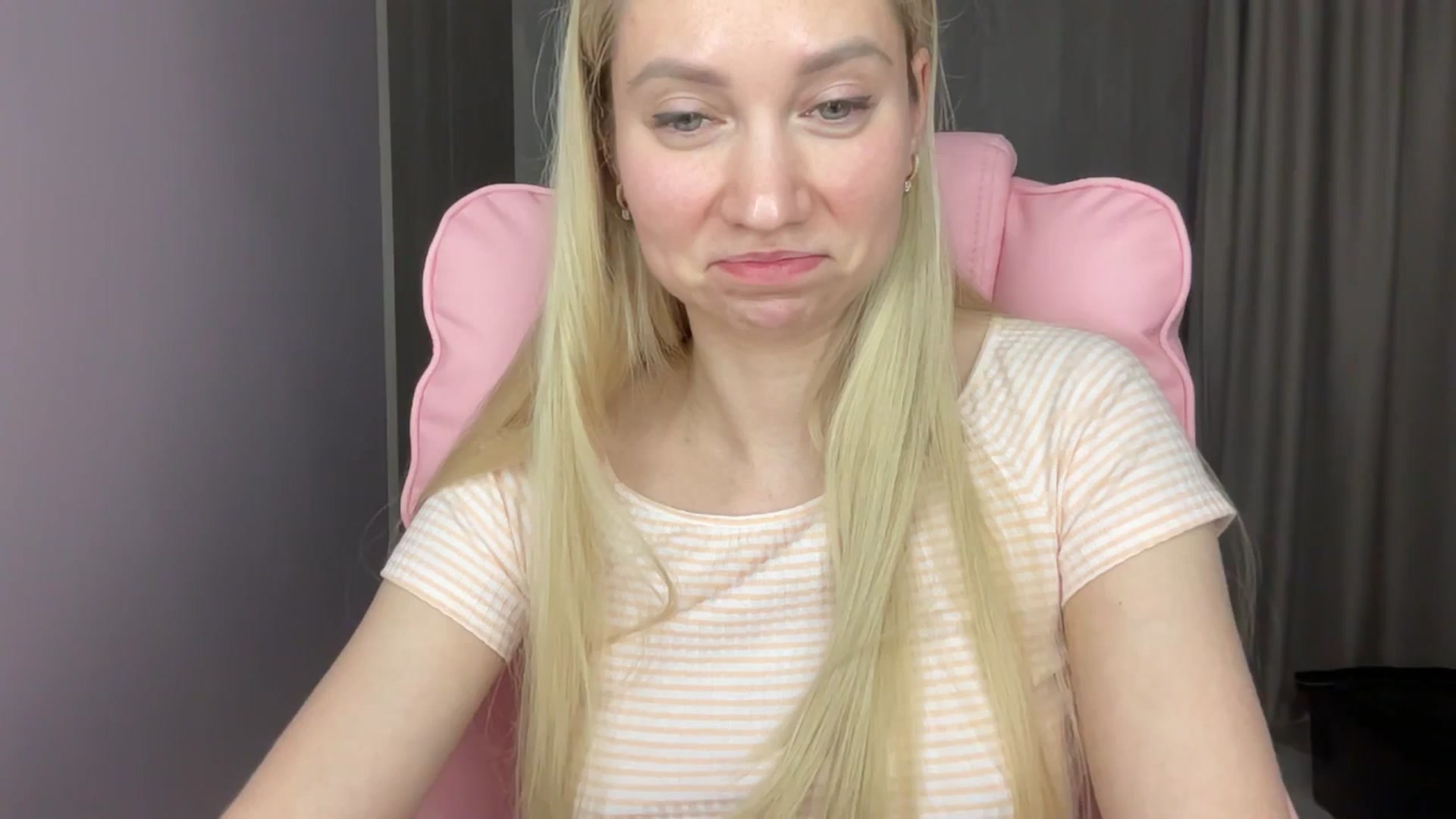 Gallery image thumbnail from Miss_Sylvia's myfreecams stream on, 06/12/2025, 19:35 image 18 of 20