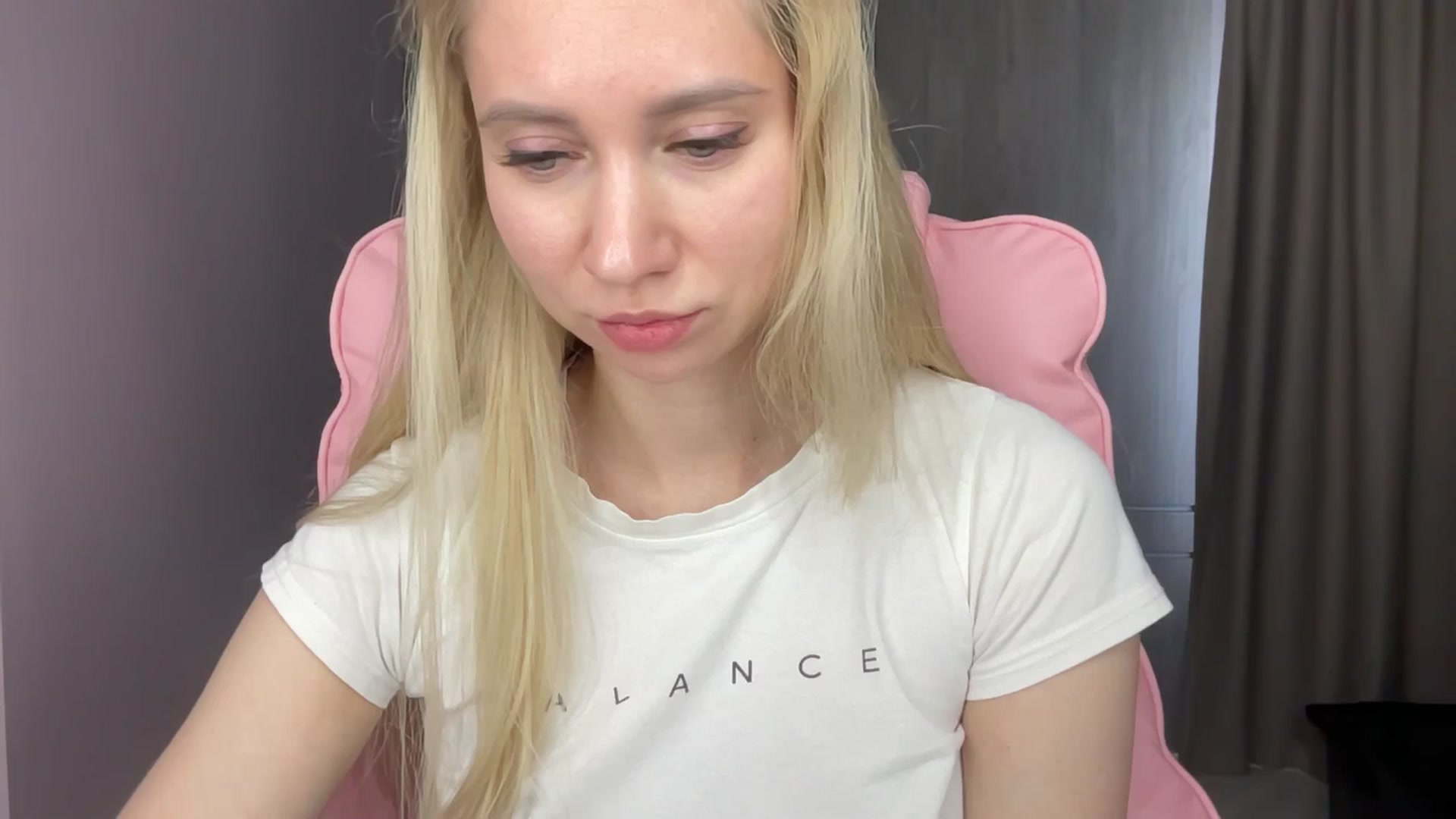 Gallery image thumbnail from Miss_Sylvia's myfreecams stream on, 06/14/2025, 15:18 image 1 of 20