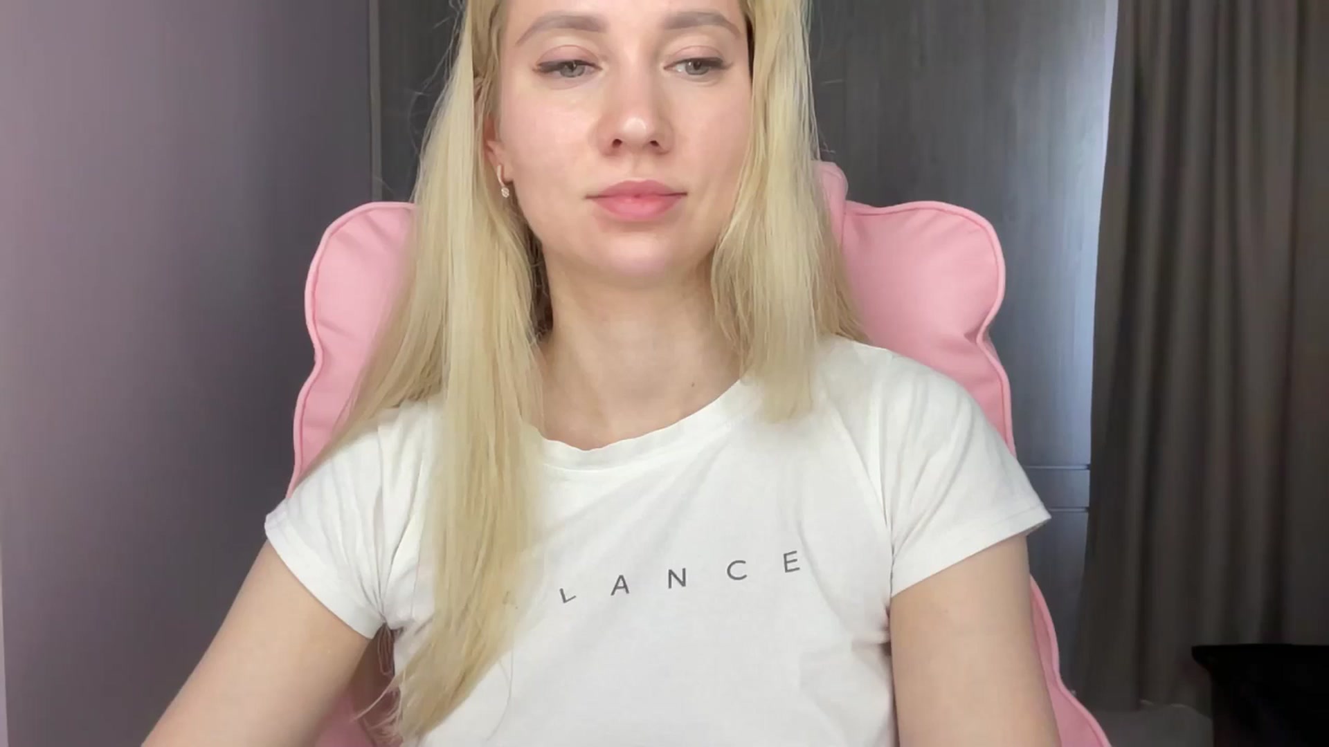 Gallery image thumbnail from Miss_Sylvia's myfreecams stream on, 06/14/2025, 15:18 image 3 of 20