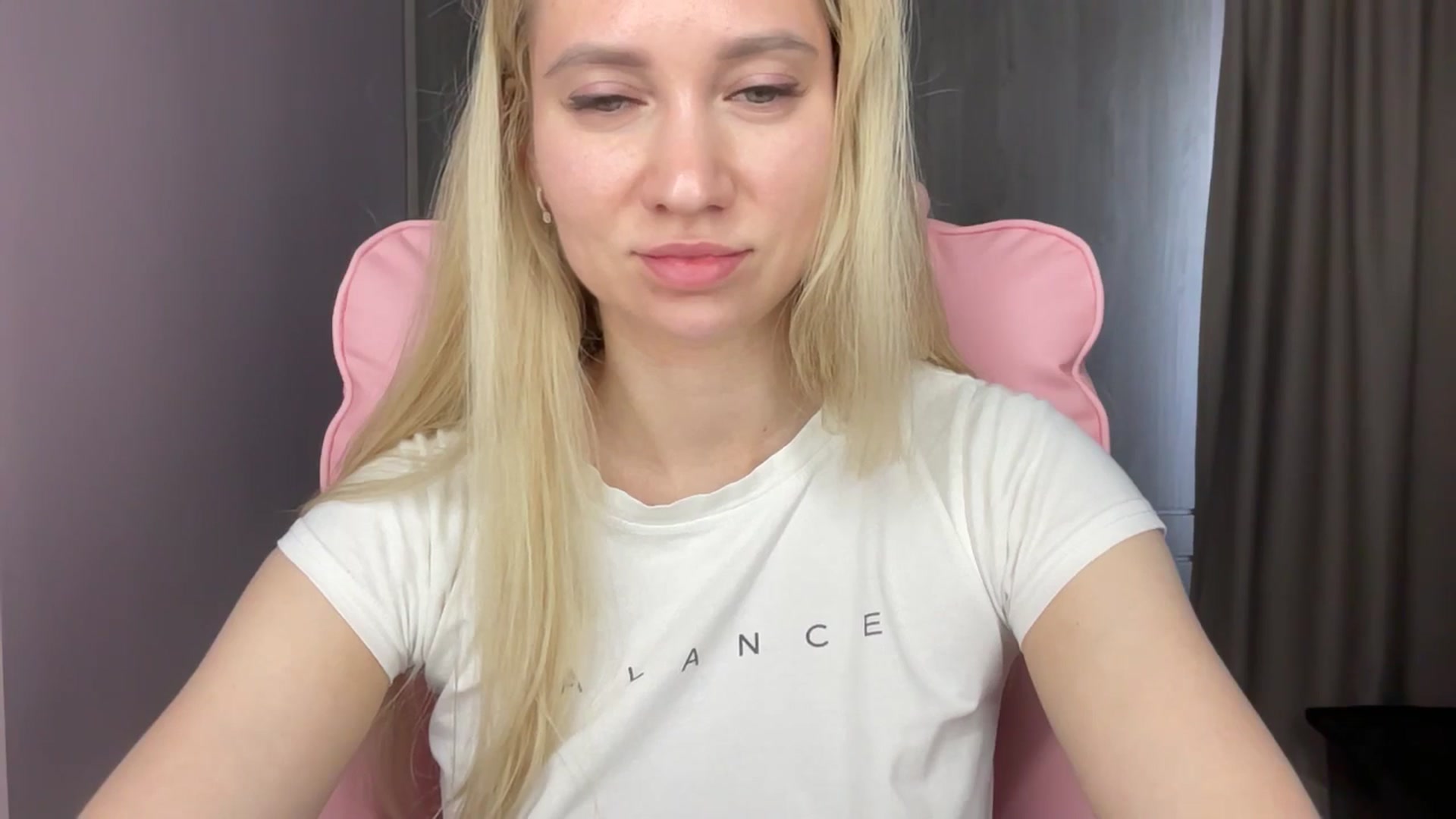 Gallery image thumbnail from Miss_Sylvia's myfreecams stream on, 06/14/2025, 15:18 image 2 of 20