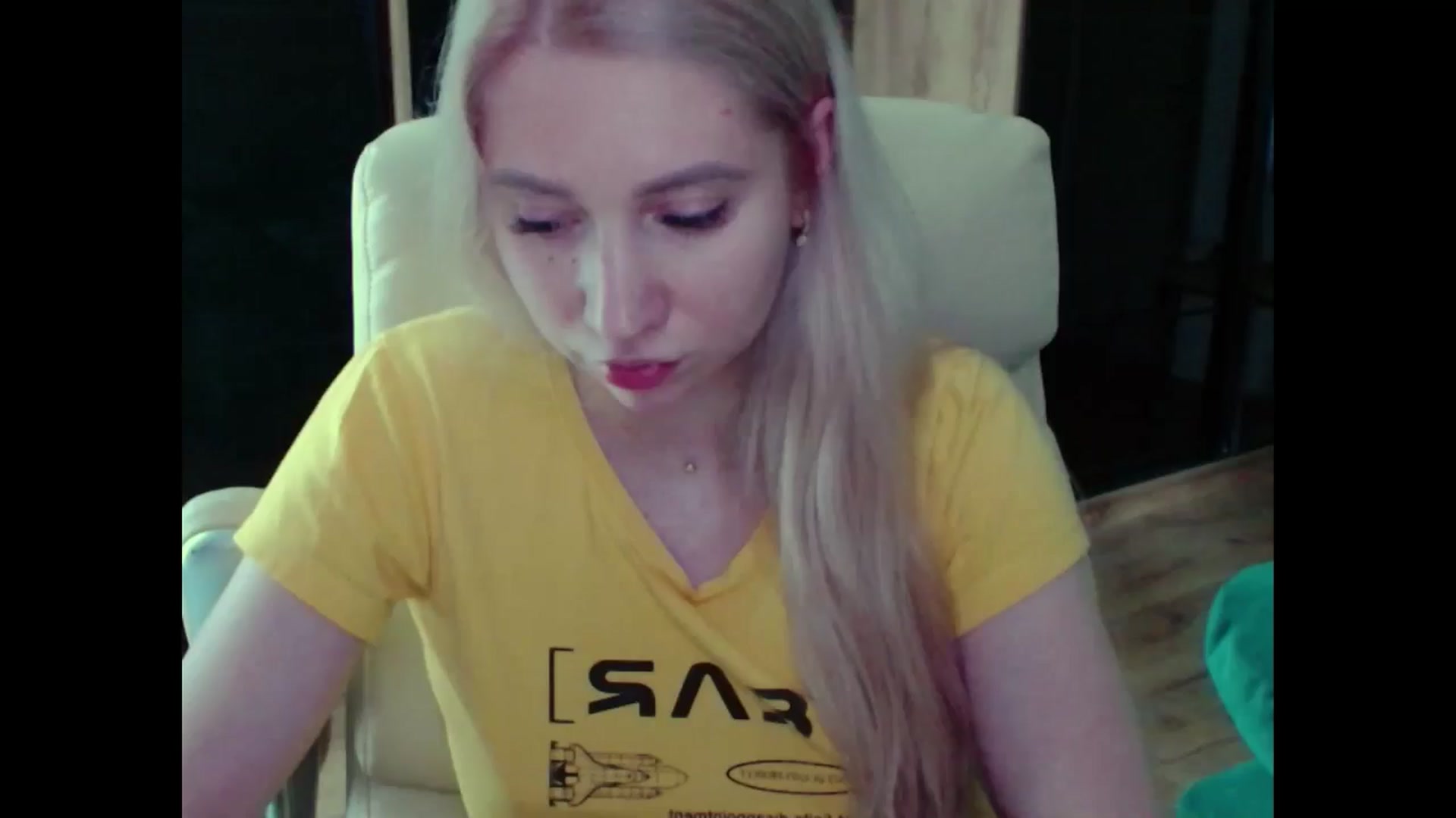 Gallery image thumbnail from Miss_Sylvia's myfreecams stream on, 06/18/2025, 15:01 image 1 of 20