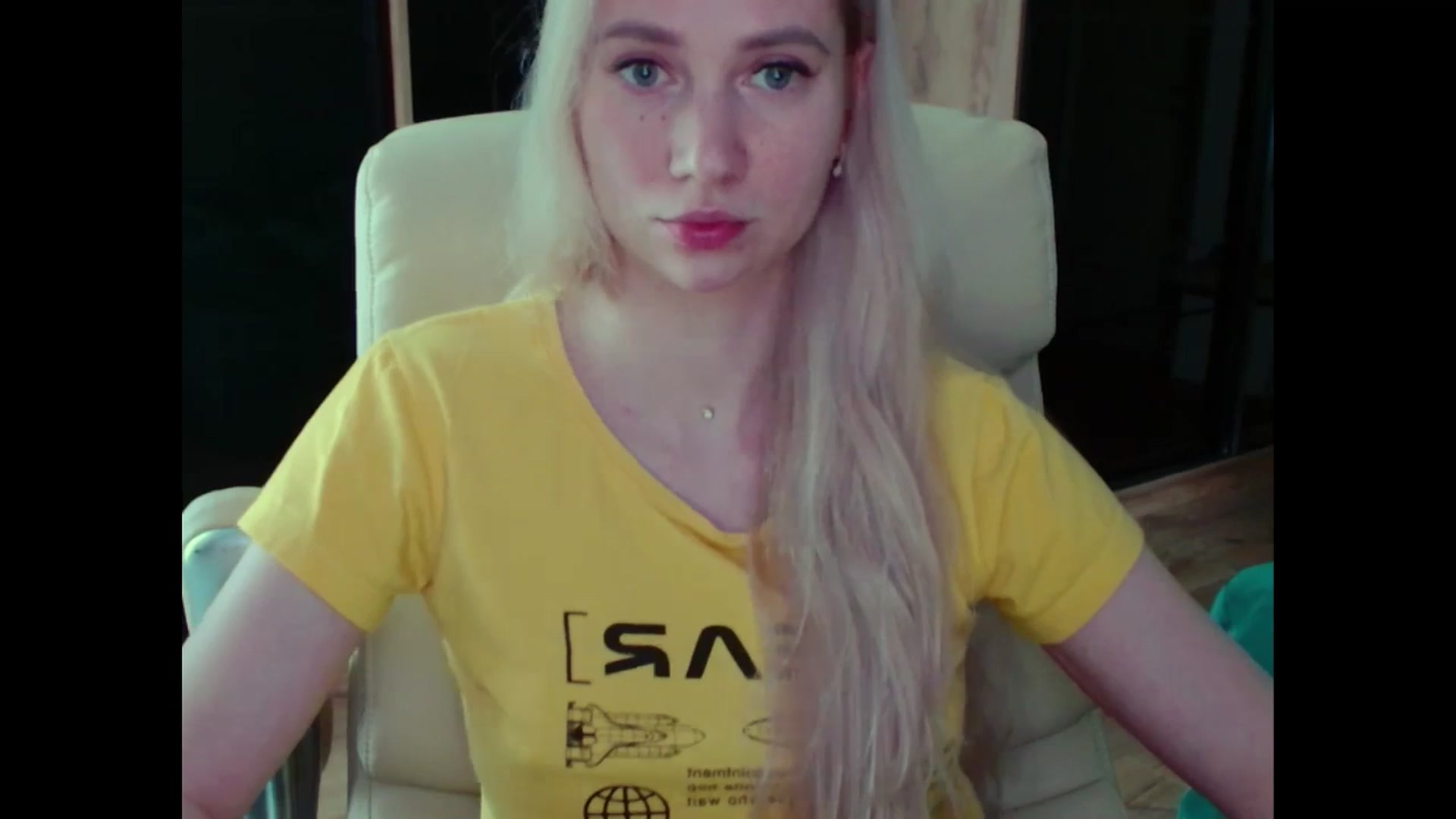 Gallery image thumbnail from Miss_Sylvia's myfreecams stream on, 06/18/2025, 15:01 image 4 of 20