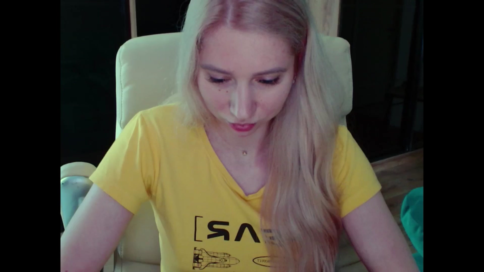 Gallery image thumbnail from Miss_Sylvia's myfreecams stream on, 06/18/2025, 15:01 image 16 of 20