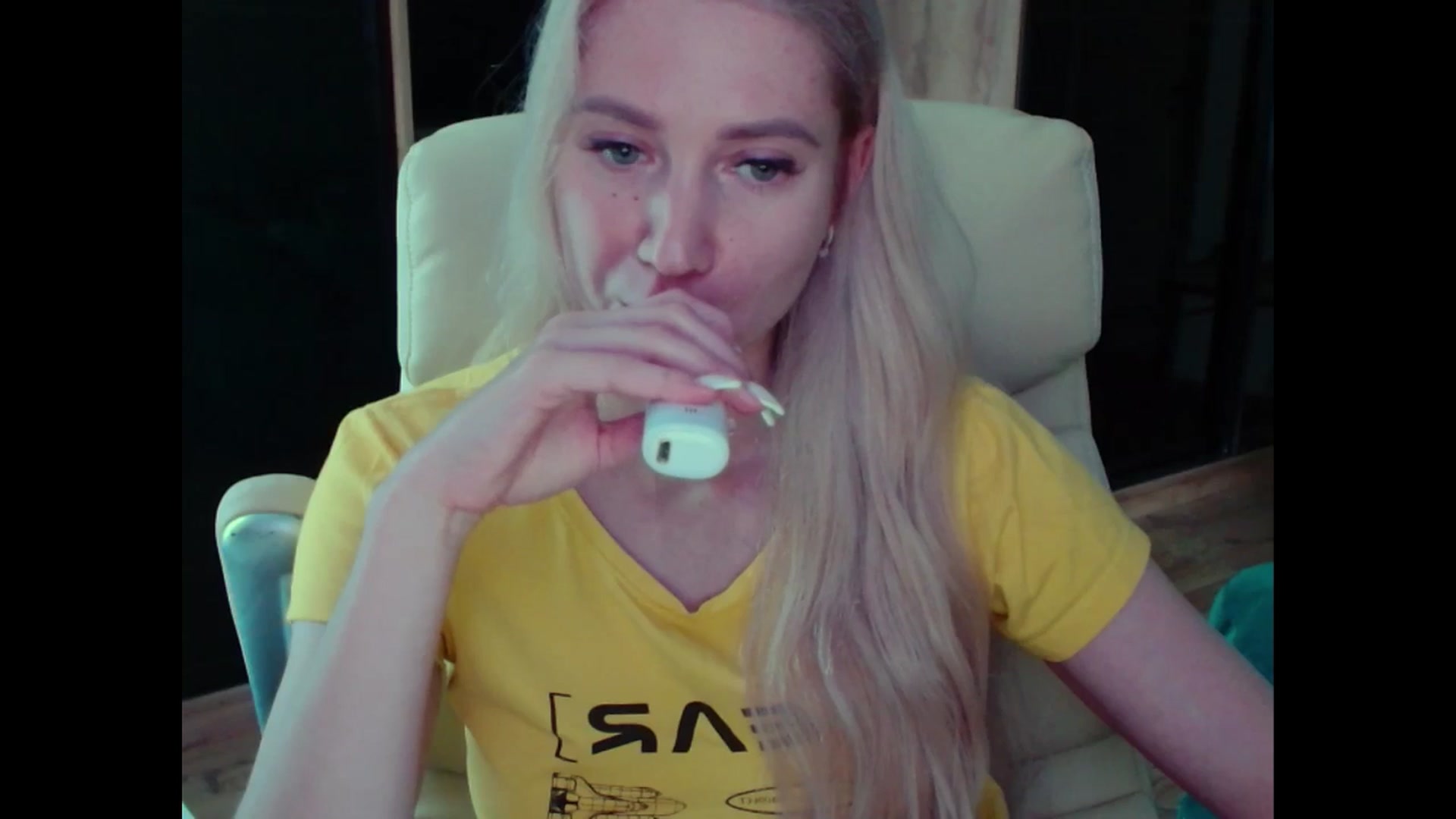 Gallery image thumbnail from Miss_Sylvia's myfreecams stream on, 06/18/2025, 15:01 image 10 of 20