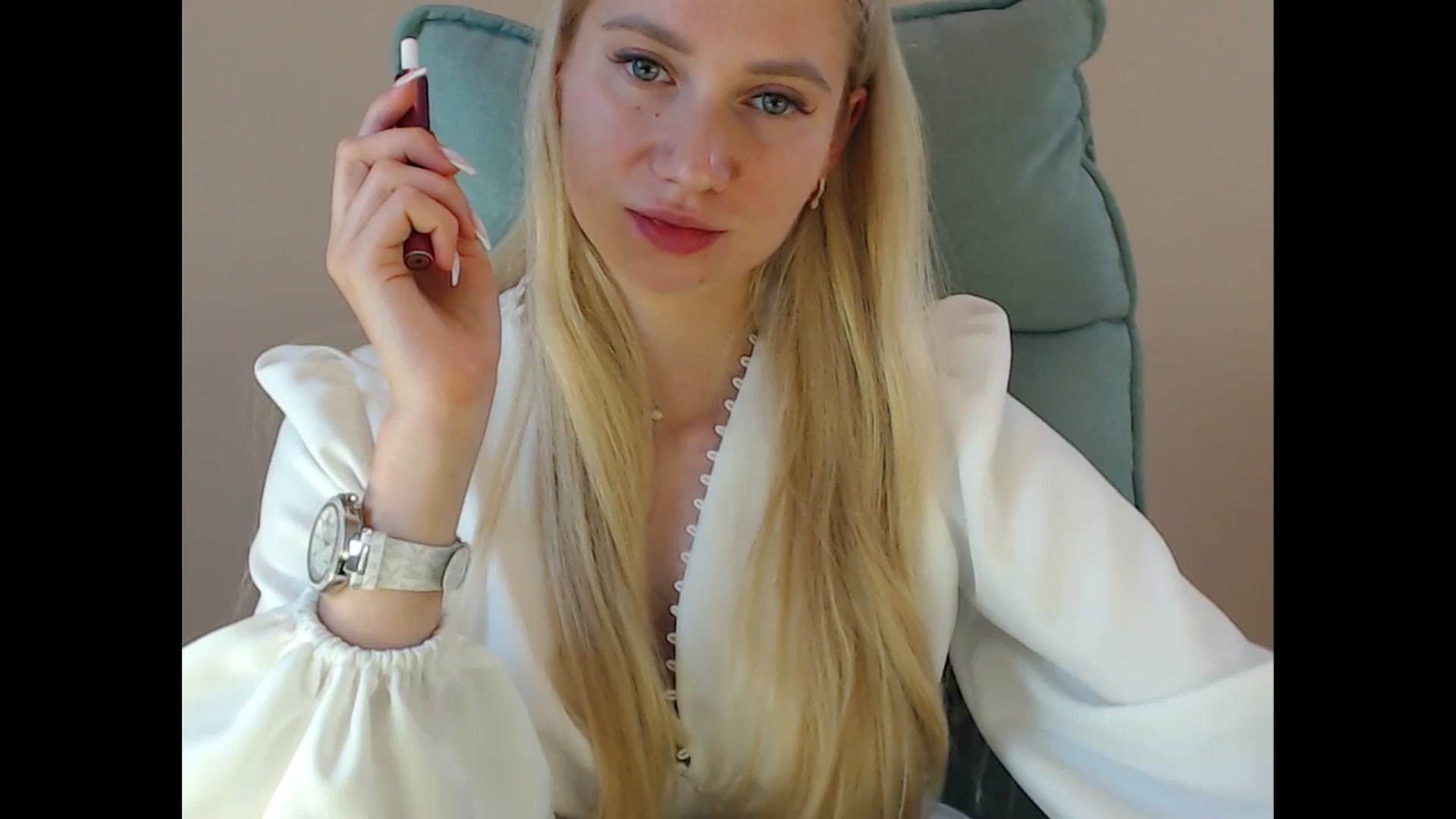 Gallery image thumbnail from Miss_Sylvia's myfreecams stream on, 06/19/2025, 13:21 image 13 of 20