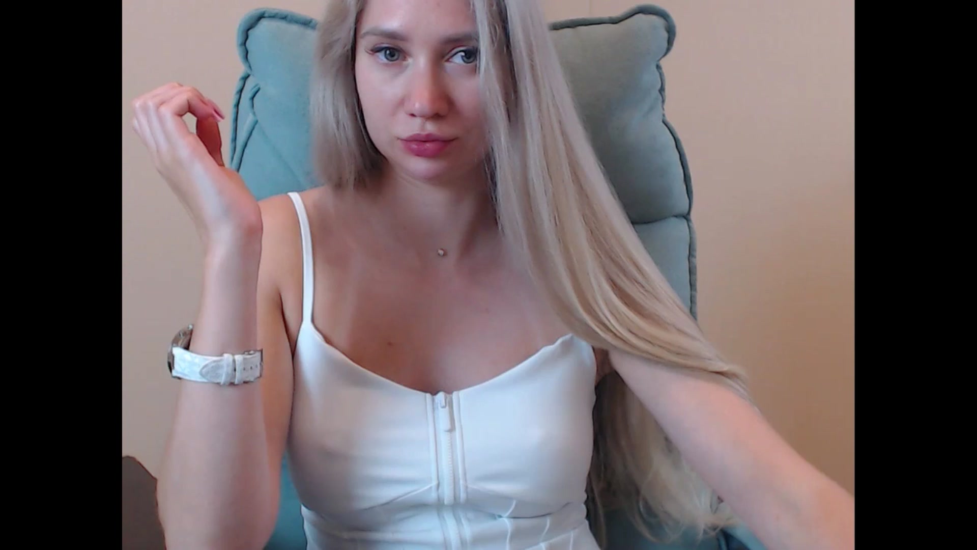 Gallery image thumbnail from Miss_Sylvia's myfreecams stream on, 07/04/2025, 16:49 image 18 of 20