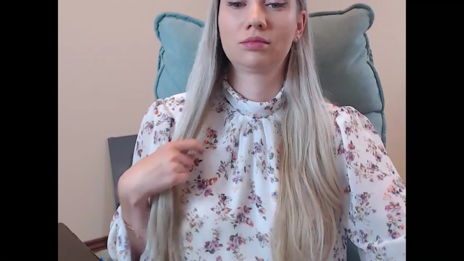 Gallery image thumbnail from Miss_Sylvia's myfreecams stream on, 07/05/2025, 17:33 image 3 of 20