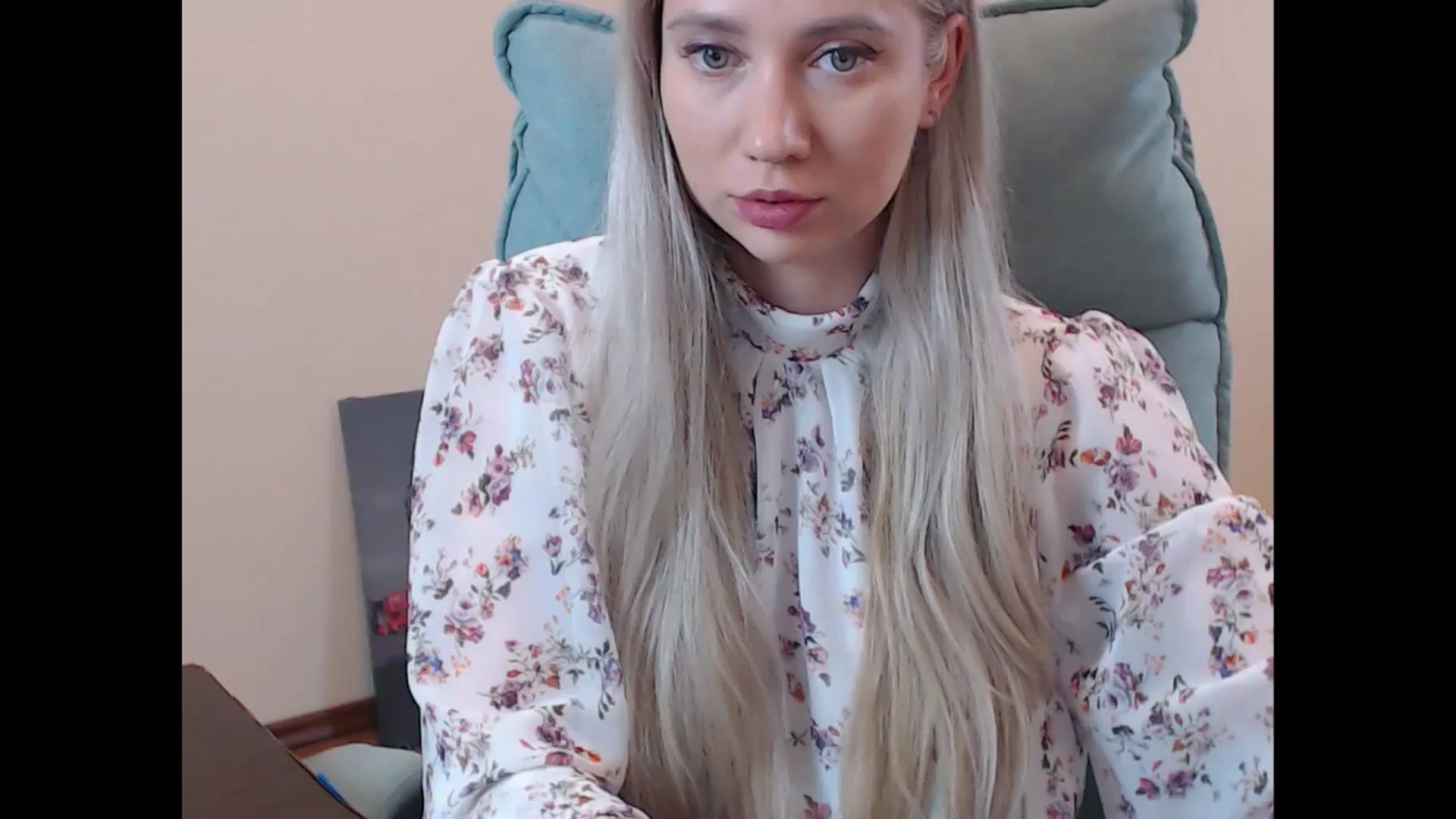 Gallery image thumbnail from Miss_Sylvia's myfreecams stream on, 07/05/2025, 17:33 image 4 of 20