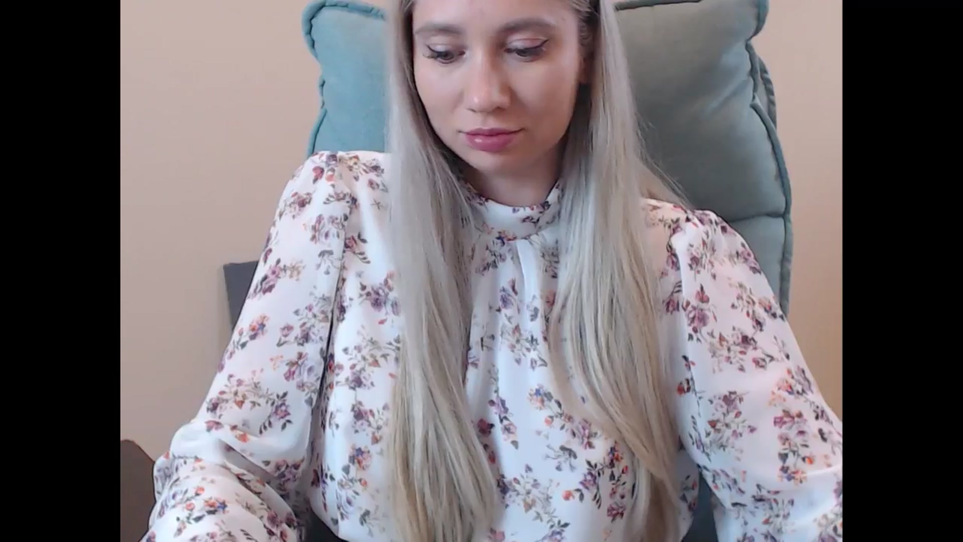 Gallery image thumbnail from Miss_Sylvia's myfreecams stream on, 07/05/2025, 17:33 image 15 of 20