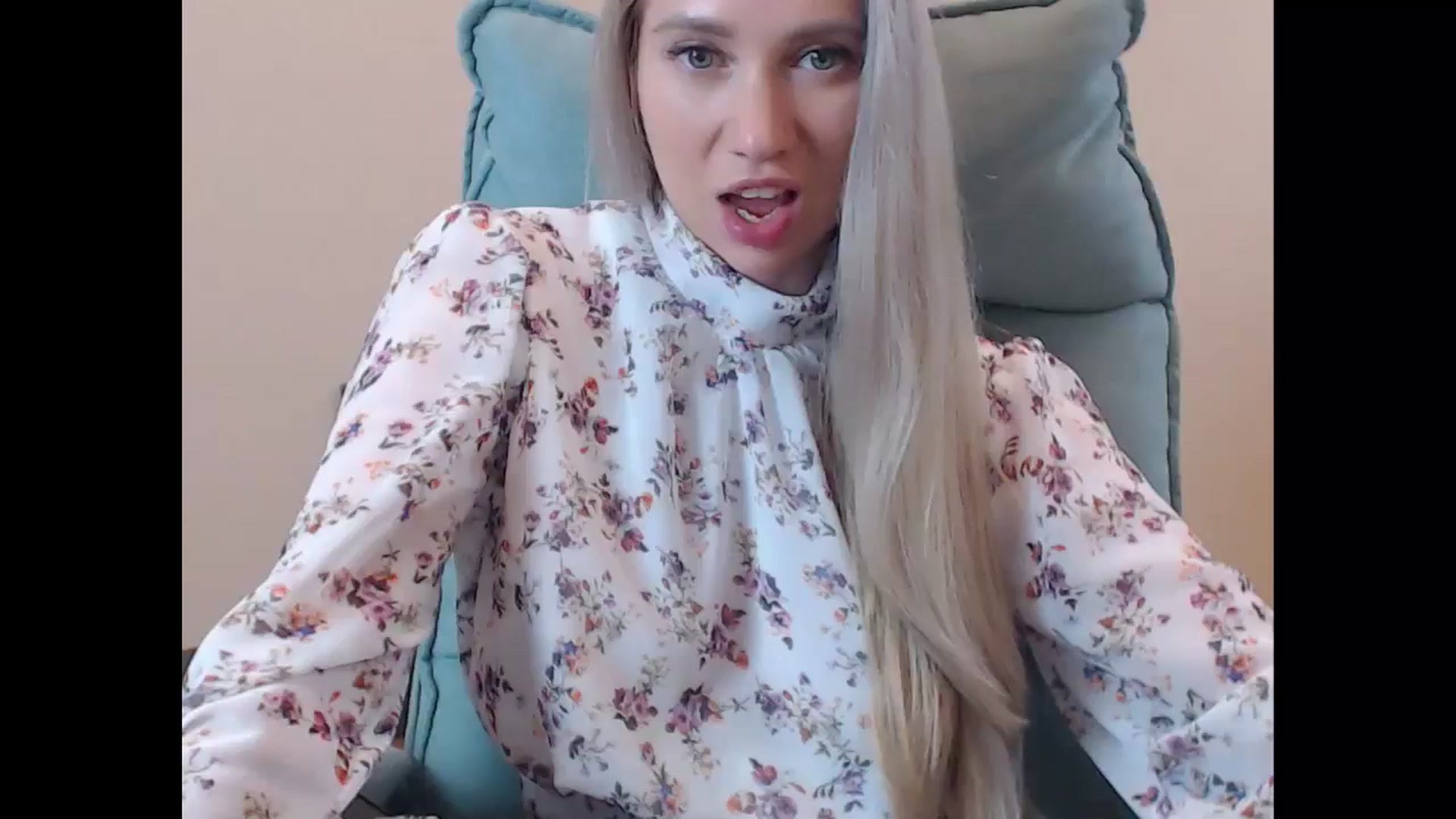 Gallery image thumbnail from Miss_Sylvia's myfreecams stream on, 07/05/2025, 18:40 image 14 of 20