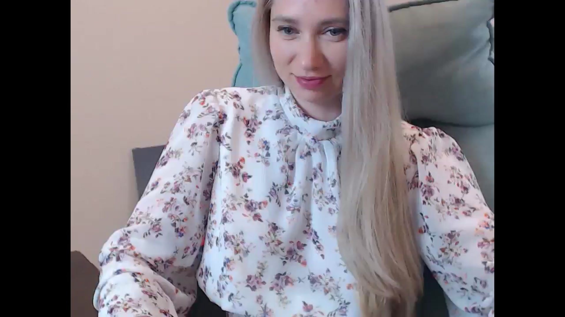 Gallery image thumbnail from Miss_Sylvia's myfreecams stream on, 07/05/2025, 18:40 image 17 of 20