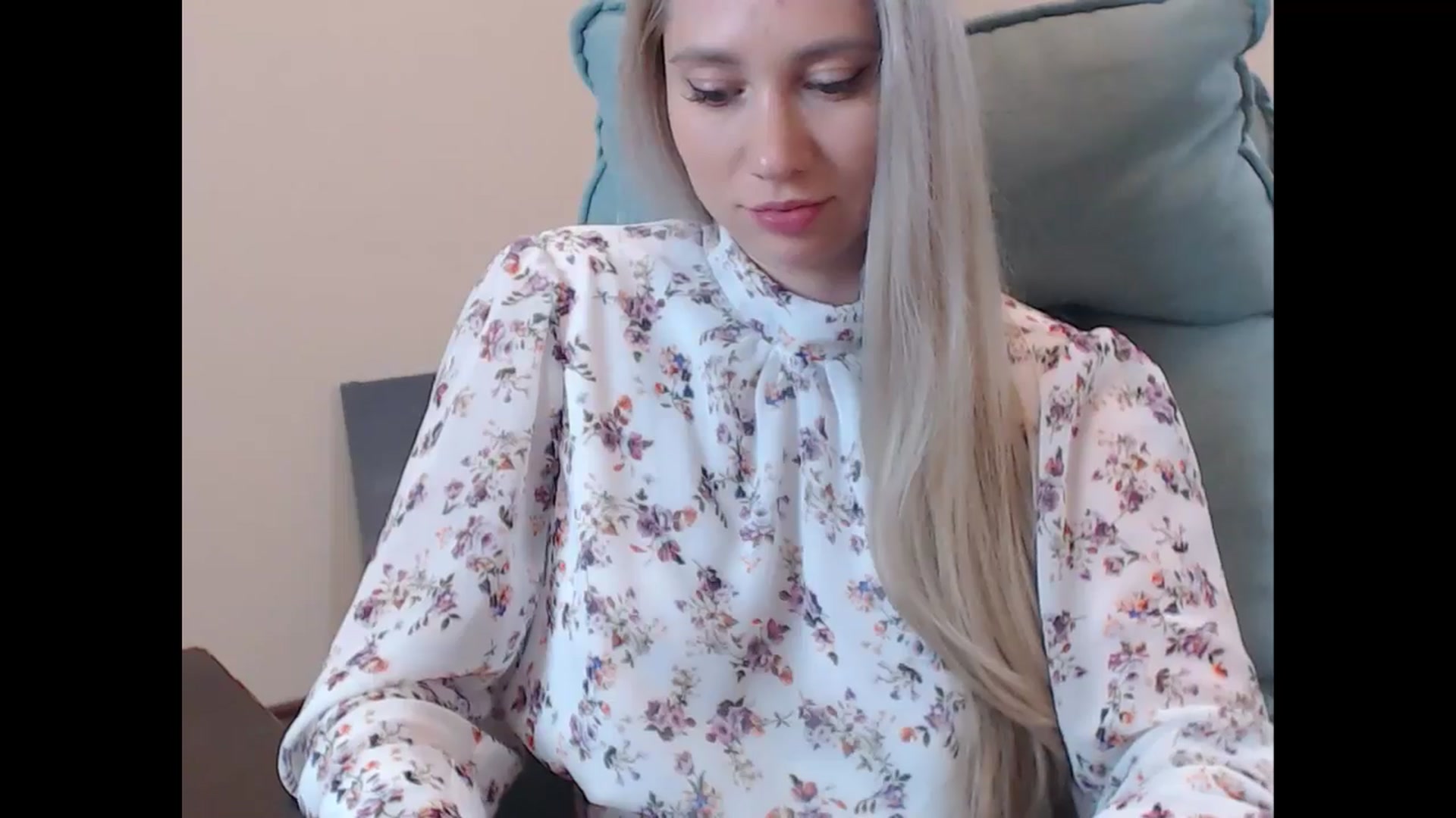 Gallery image thumbnail from Miss_Sylvia's myfreecams stream on, 07/05/2025, 18:40 image 18 of 20