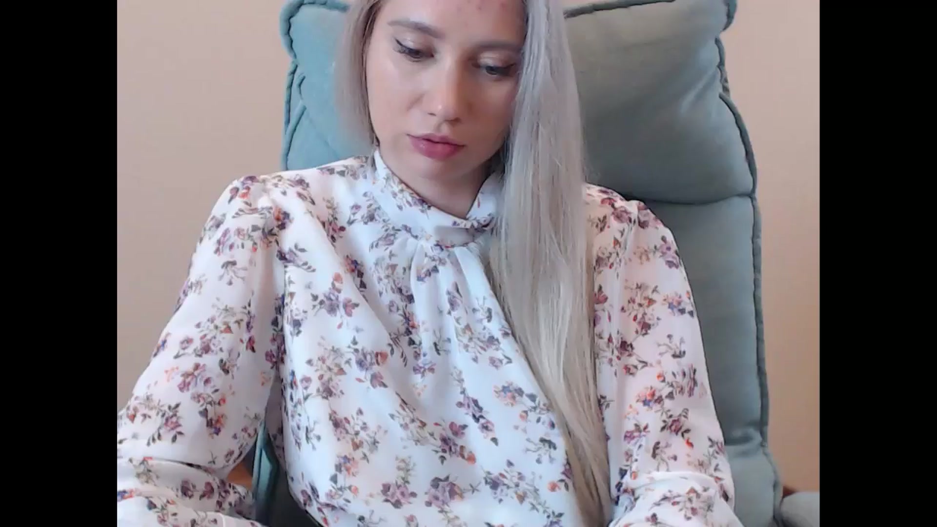 Gallery image thumbnail from Miss_Sylvia's myfreecams stream on, 07/05/2025, 18:40 image 12 of 20