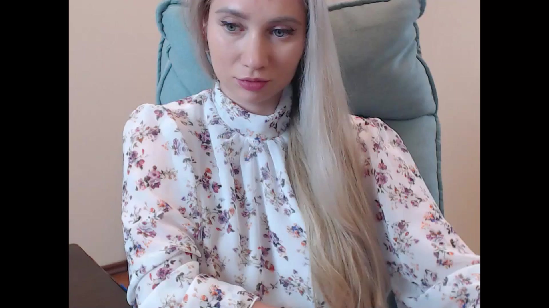 Gallery image thumbnail from Miss_Sylvia's myfreecams stream on, 07/05/2025, 18:40 image 1 of 20