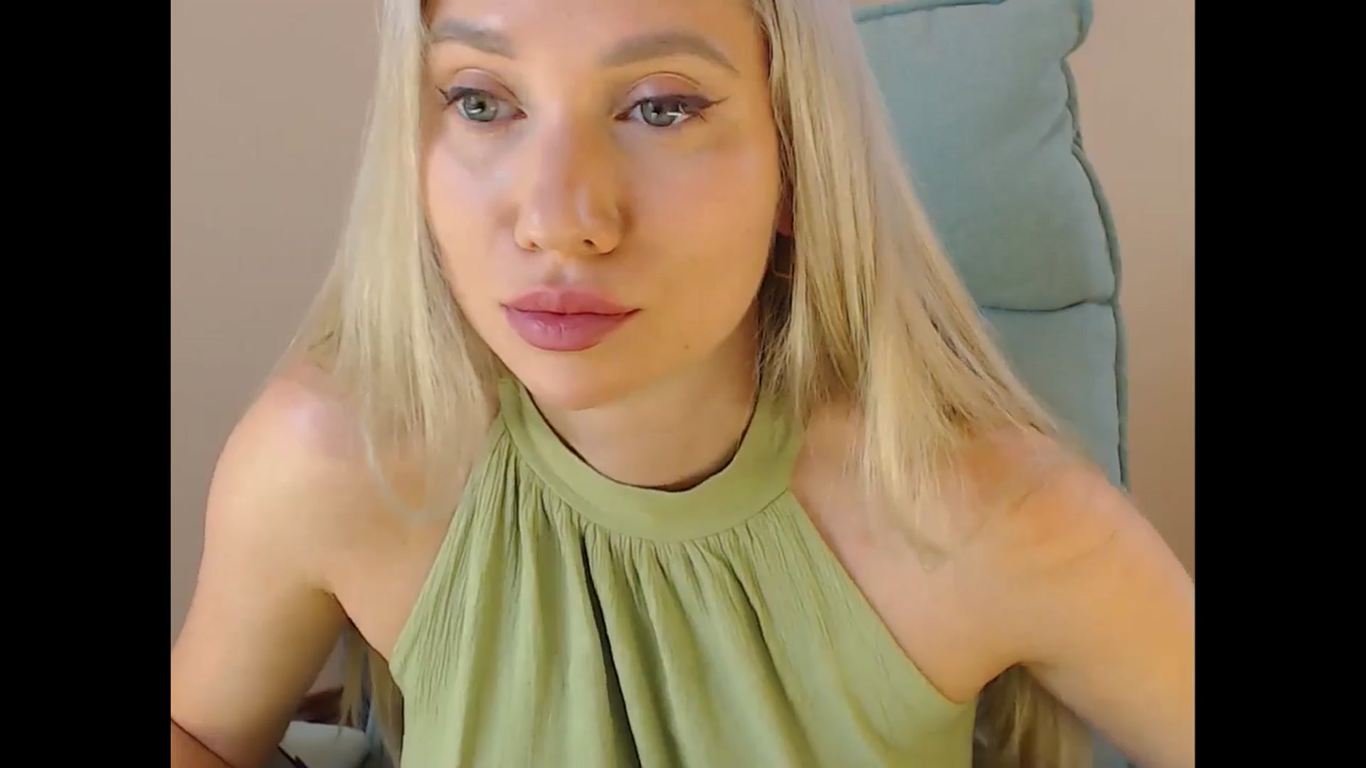 Gallery image thumbnail from Miss_Sylvia's myfreecams stream on, 07/07/2025, 18:15 image 13 of 20