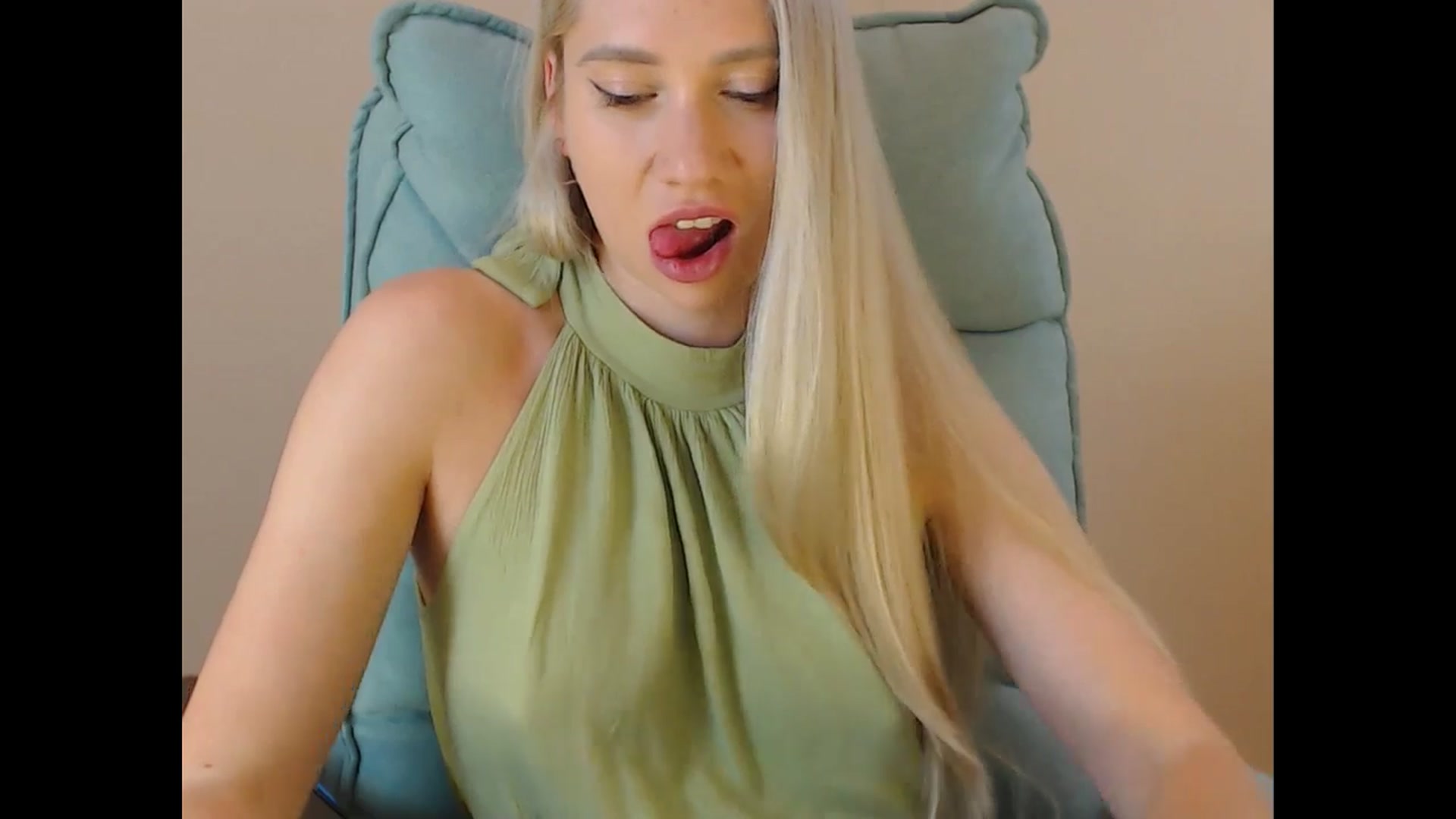 Gallery image thumbnail from Miss_Sylvia's myfreecams stream on, 07/07/2025, 20:13 image 9 of 20
