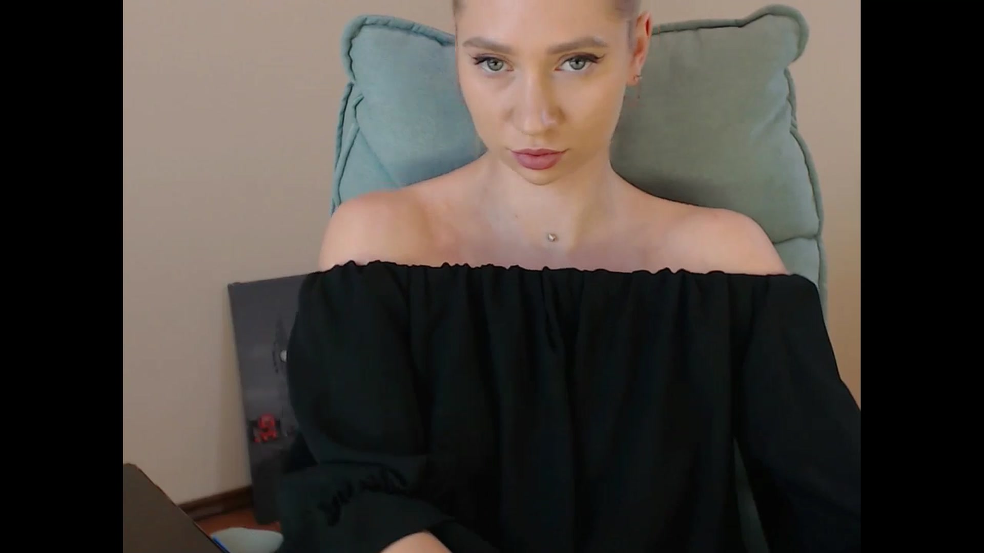 Gallery image thumbnail from Miss_Sylvia's myfreecams stream on, 07/09/2025, 17:14 image 11 of 20