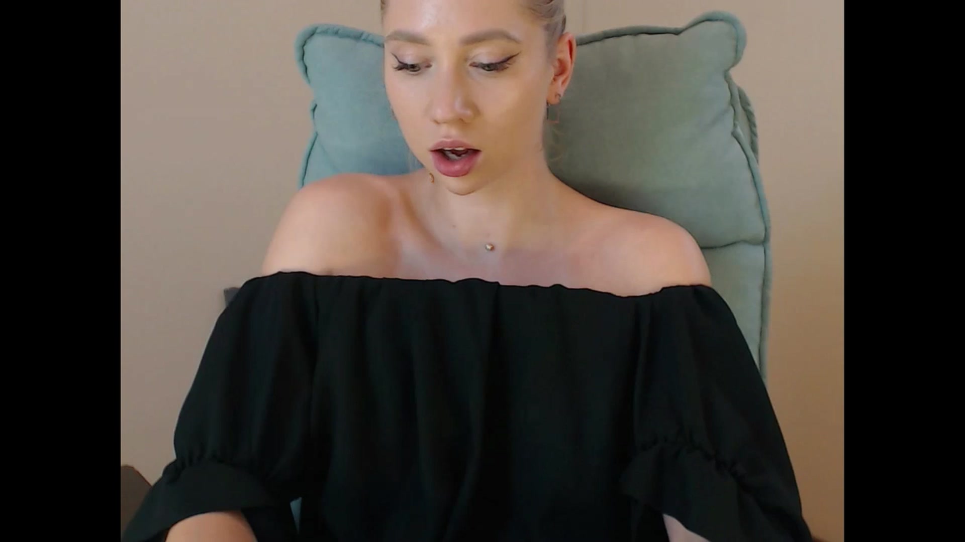 Gallery image thumbnail from Miss_Sylvia's myfreecams stream on, 07/09/2025, 19:08 image 19 of 20