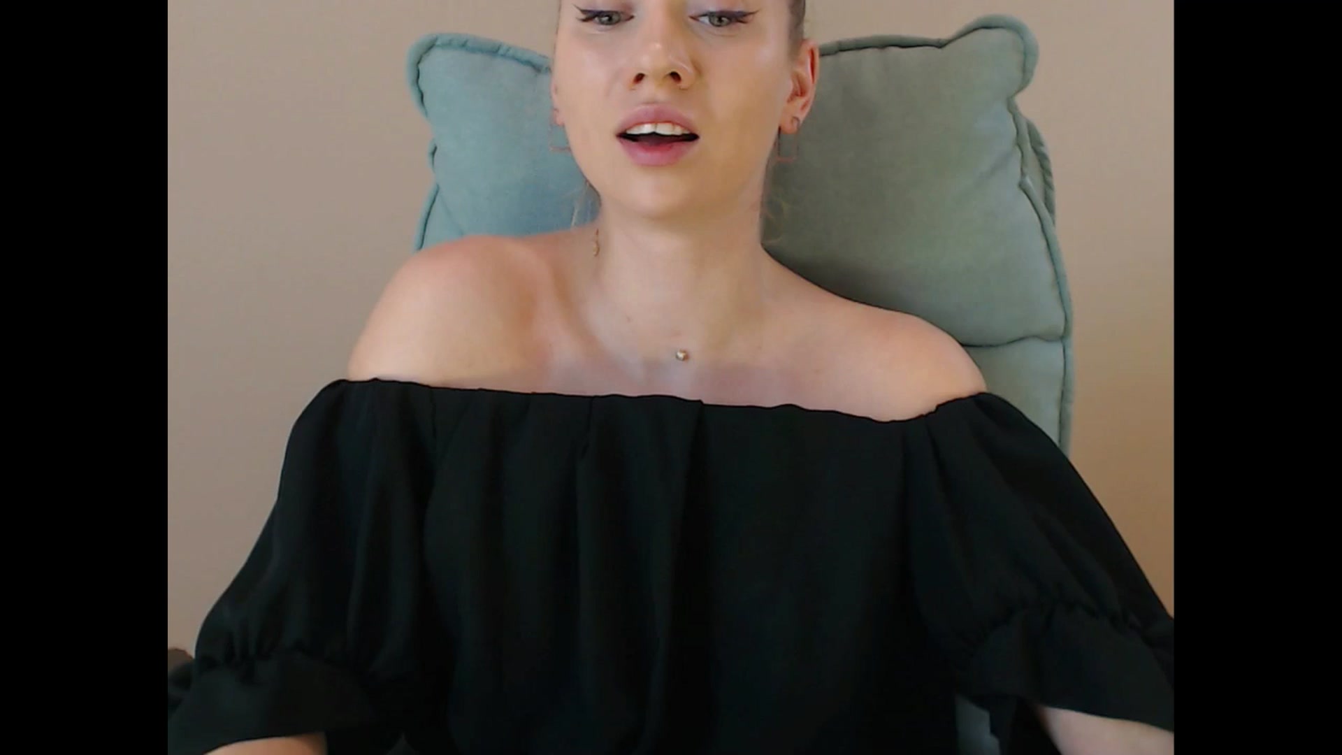 Gallery image thumbnail from Miss_Sylvia's myfreecams stream on, 07/09/2025, 19:08 image 18 of 20