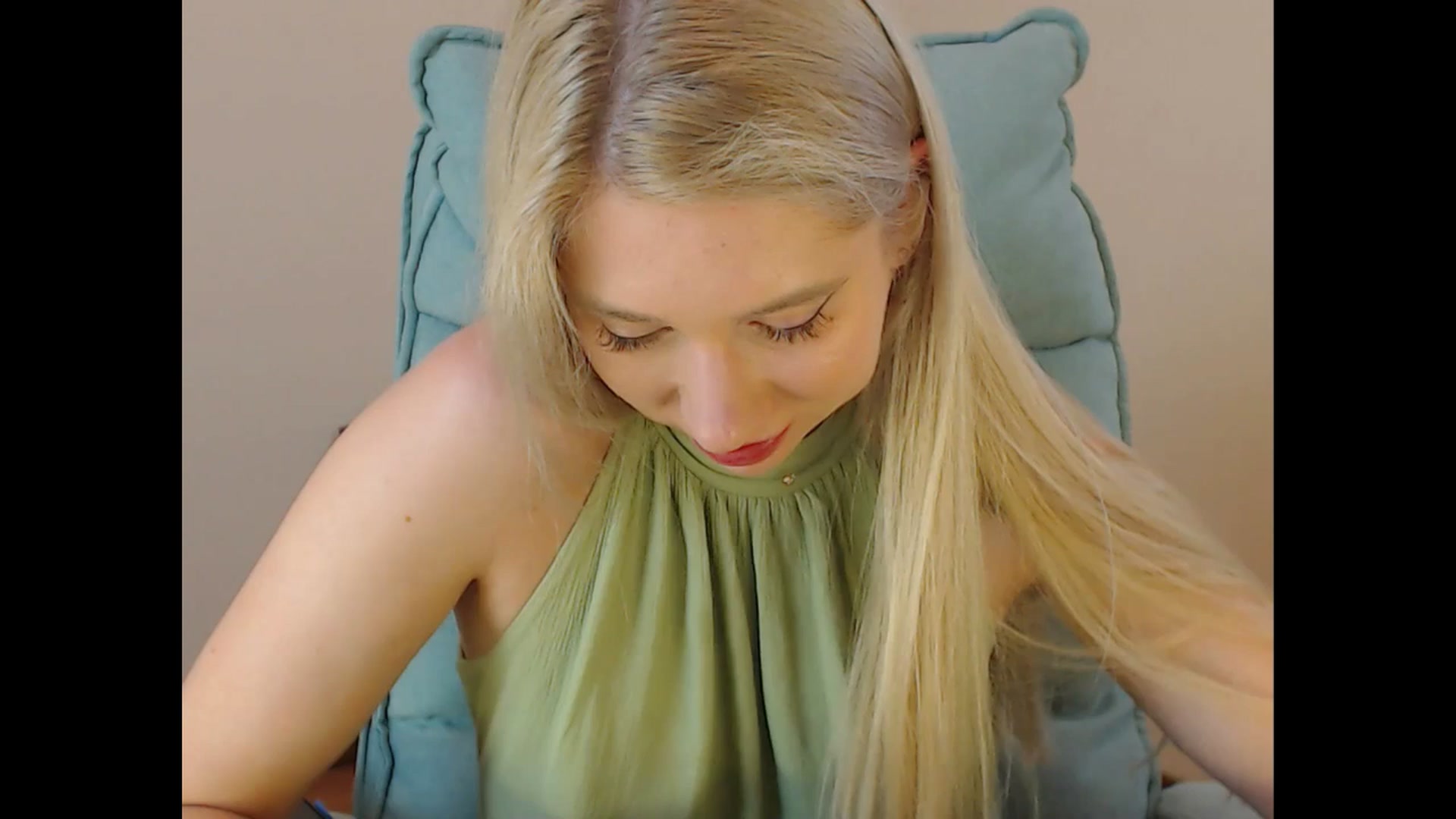 Gallery image thumbnail from Miss_Sylvia's myfreecams stream on, 07/10/2025, 18:00 image 8 of 20